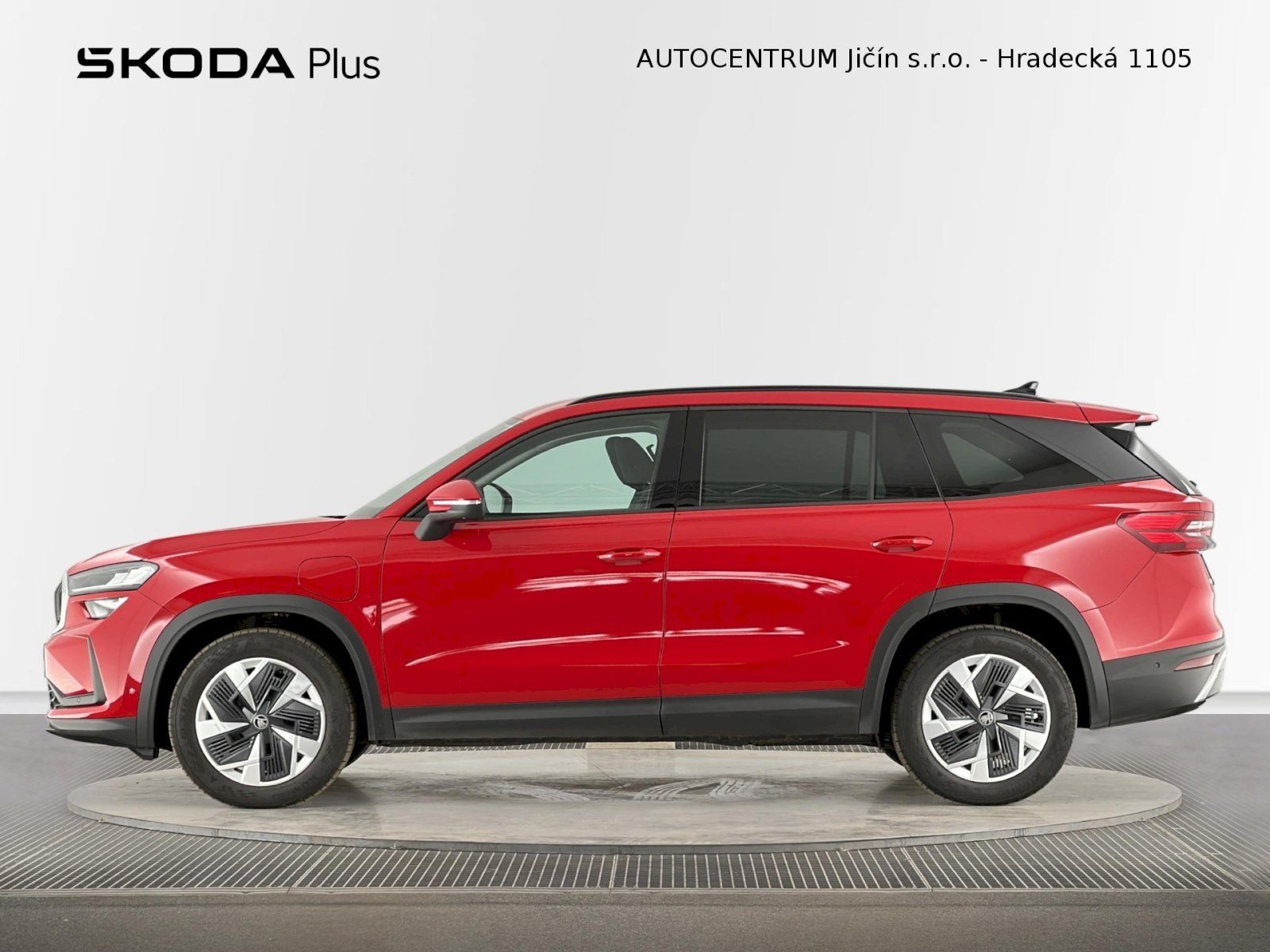 Škoda Kodiaq, iV DSG 1.5TSI 150kW Selection - fotka 3
