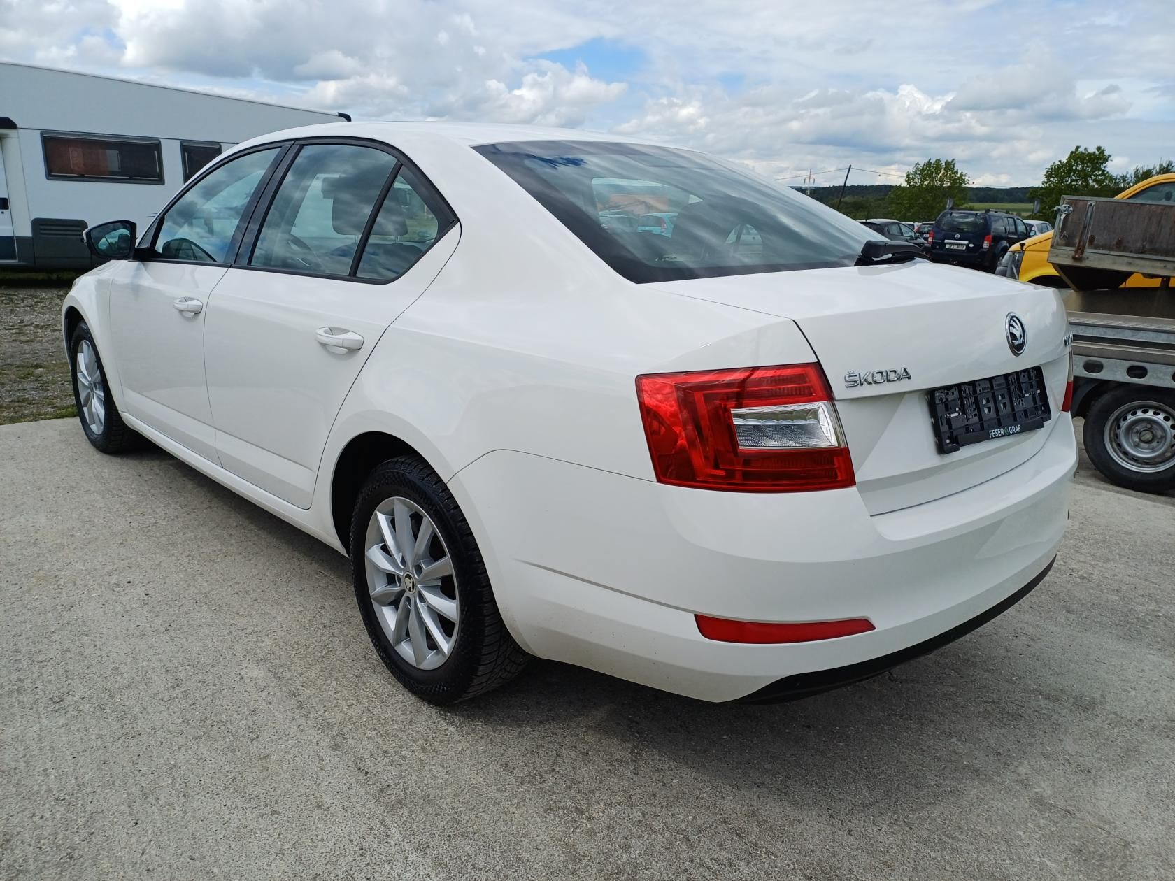 Škoda Octavia, 1.2 TSI 77kW Panorama Klima - fotka 2