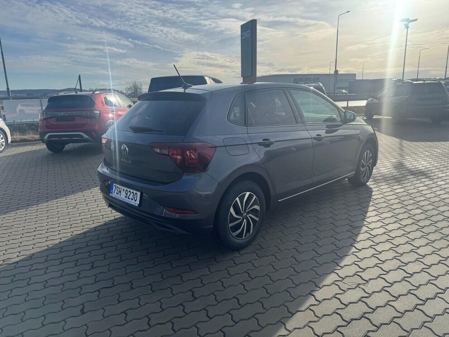 Volkswagen Polo, People 1,0 TSI 5G 70 kW - fotka 5