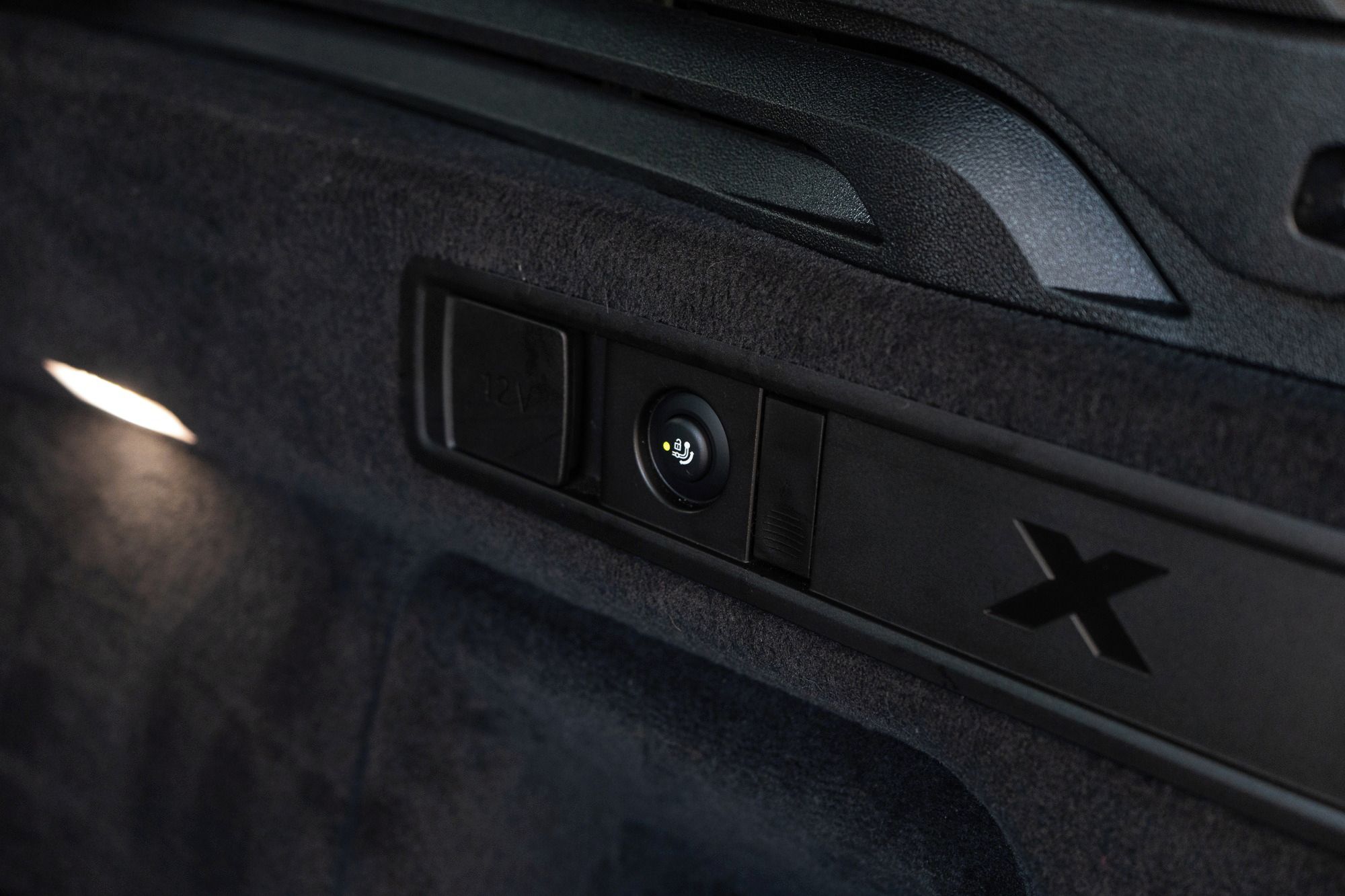 BMW X5, xDrive40i - fotka 6