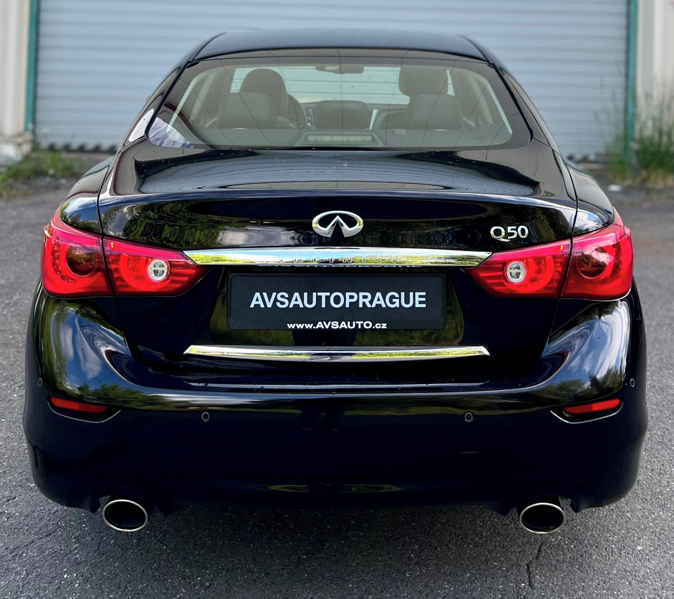 Infiniti Q50, REPREZENTATIVNÍ SEDAN VÝBAVA - fotka 5