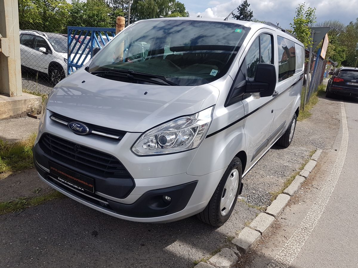 Ford Transit Custom, 2.0TDCi 96KW L2H1 6MÍST - fotka 3