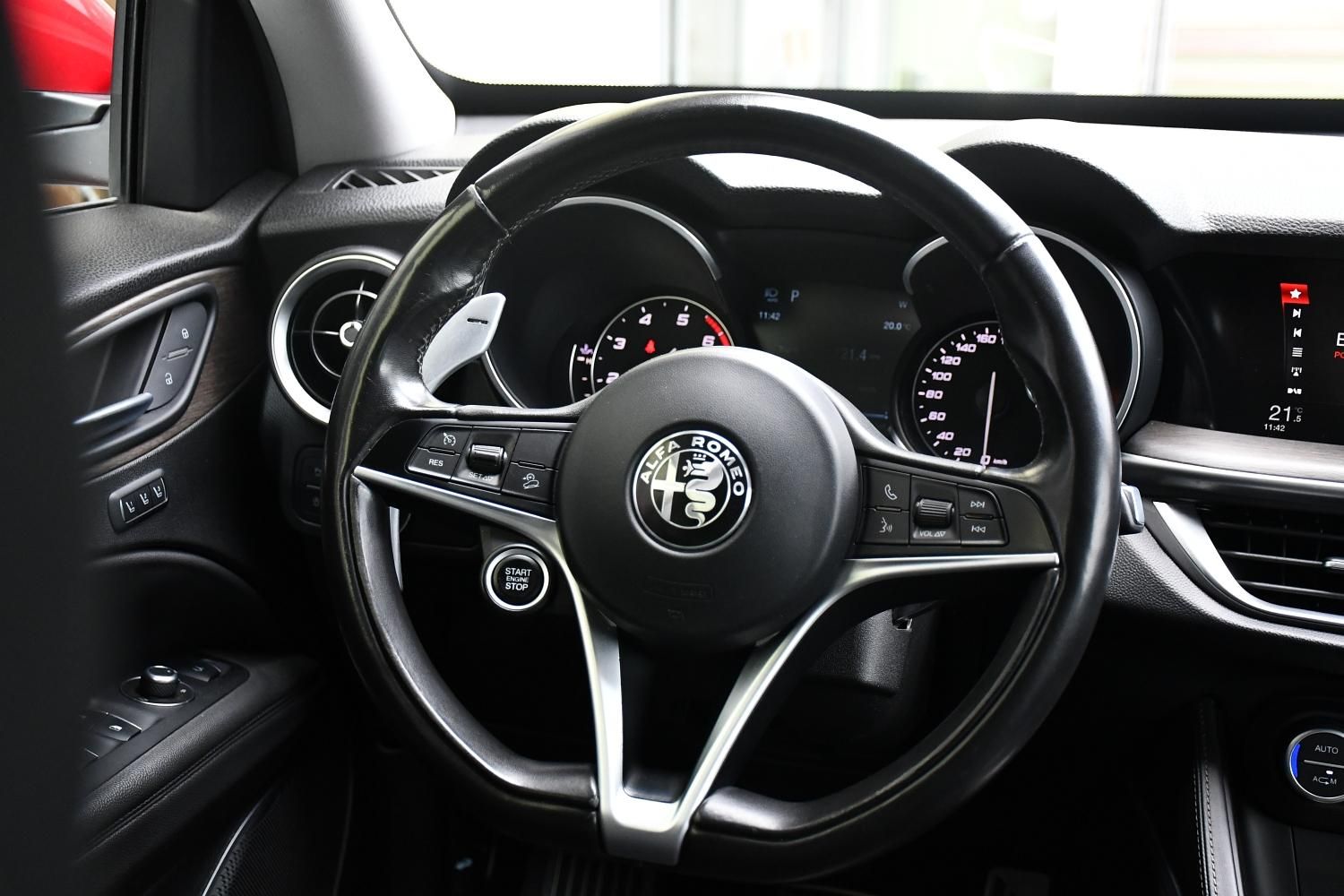 Alfa Romeo Stelvio, 2.0 206kW Q4 VELOCE - fotka 6