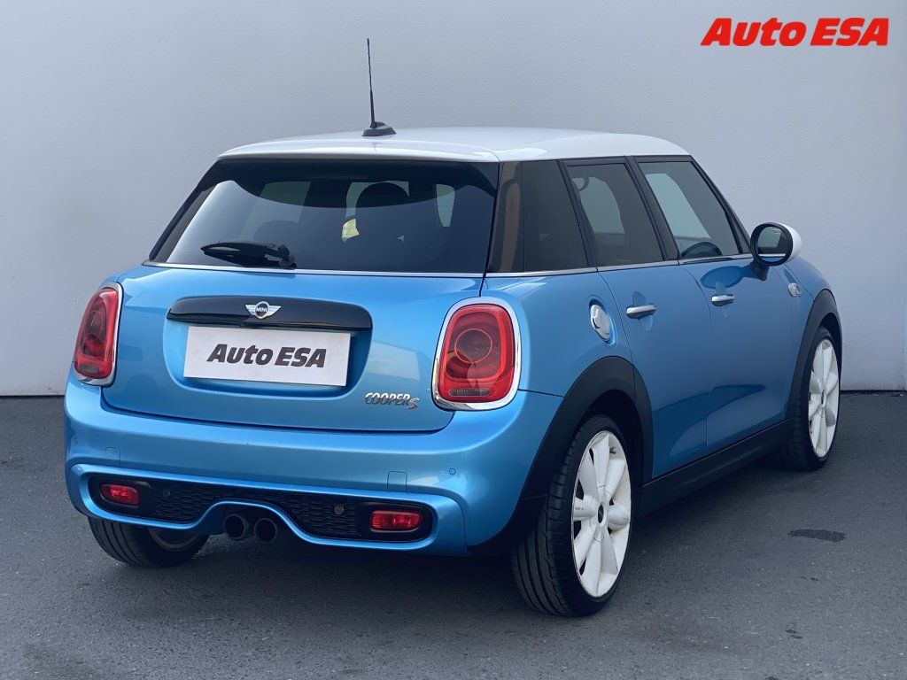 Mini Cooper S, 2.0i,AT,LED - fotka 4