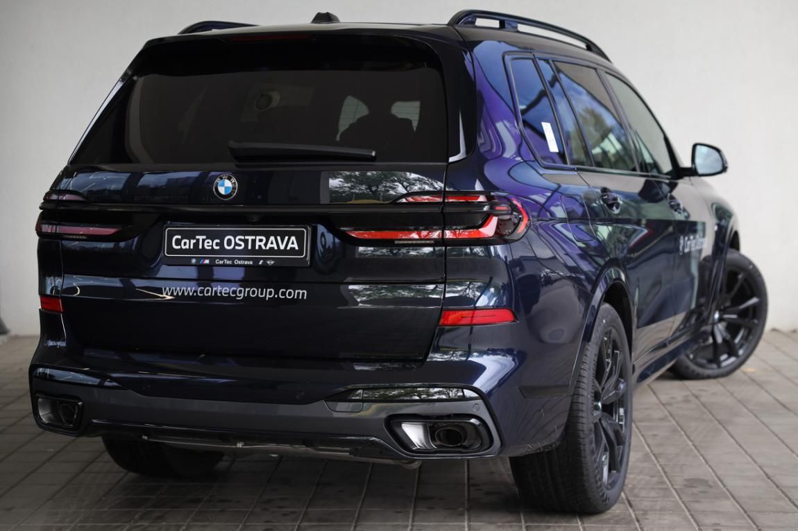 BMW X7, xDrive40d - fotka 3