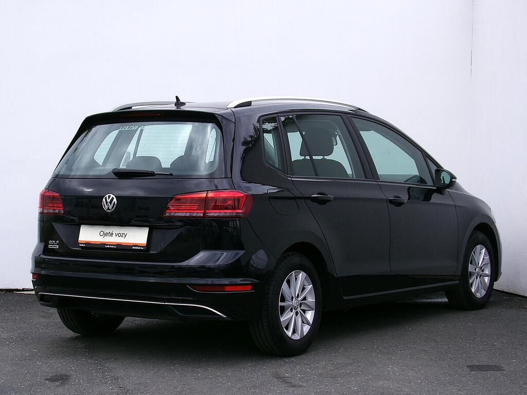 Volkswagen Golf Sportsvan, highline 1.5 TSI 96 kW - fotka 2