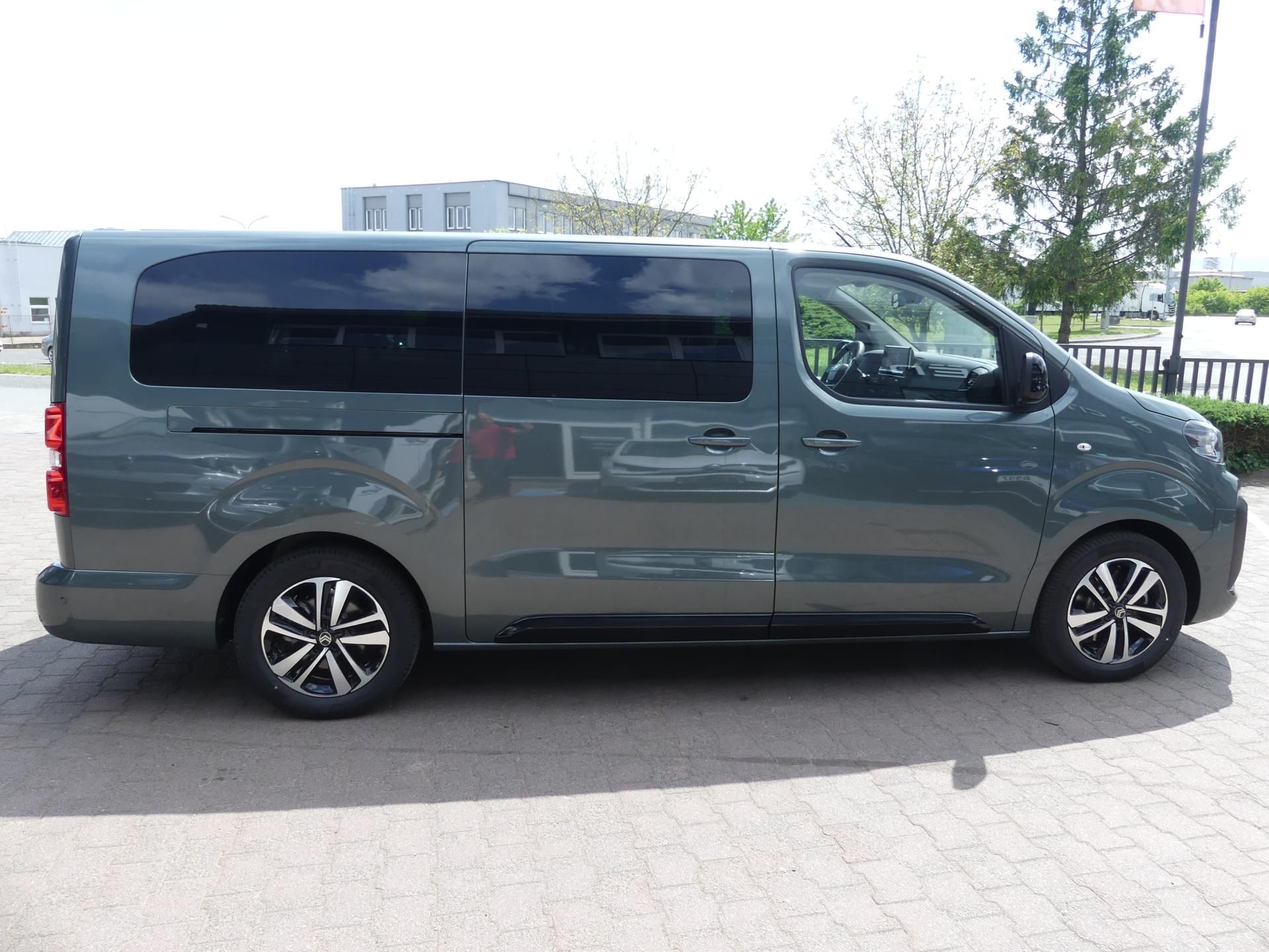 Citroën SpaceTourer, SHINE L3 2.2 BHDi 180 7 míst - fotka 4