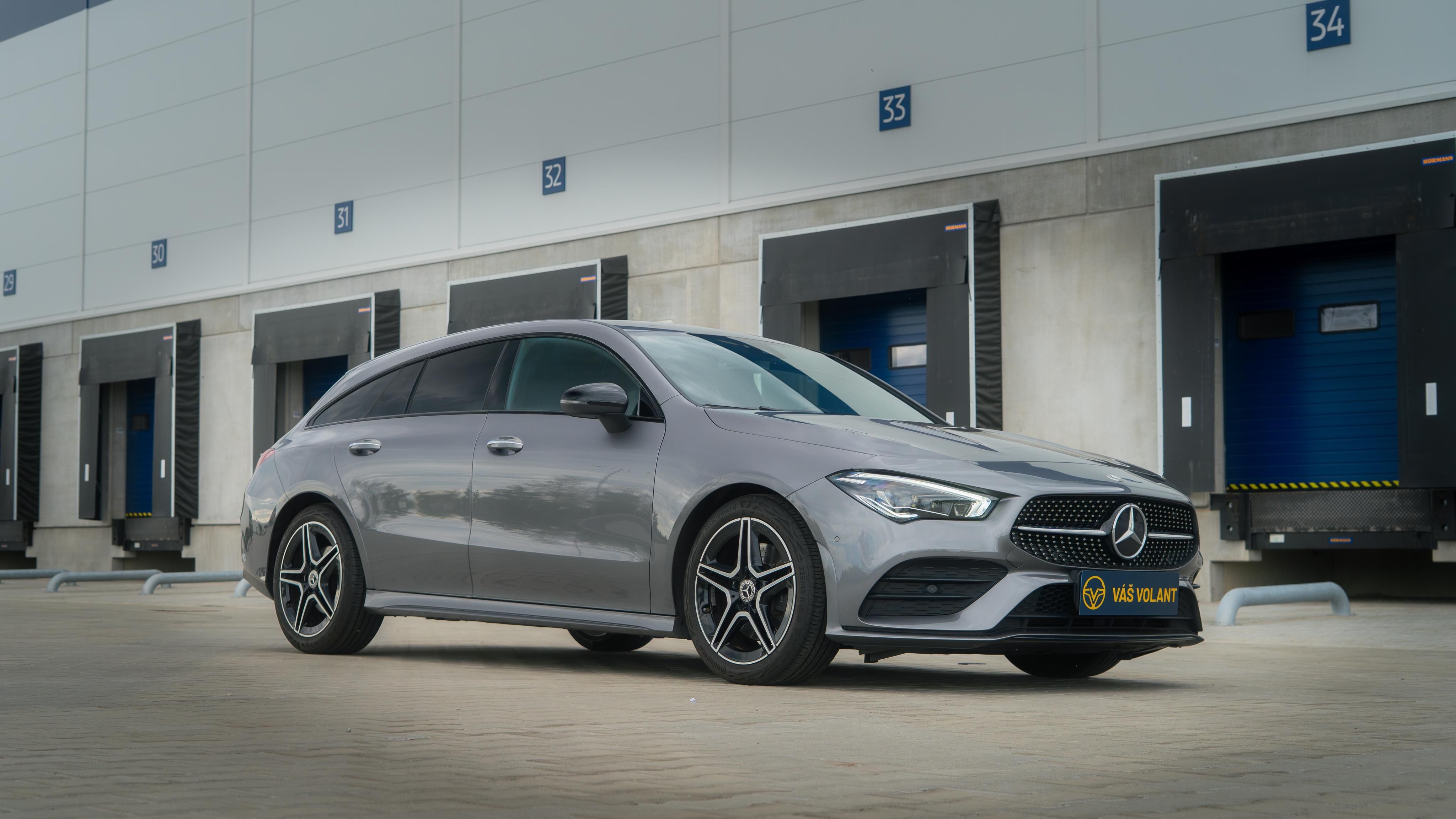 Mercedes-Benz CLA, 200 AMG Line Premium Night - fotka 3