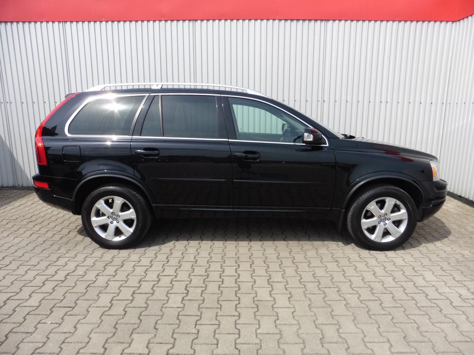 Volvo XC90, 2.4 D5 Summum AWD A/T ... - fotka 6