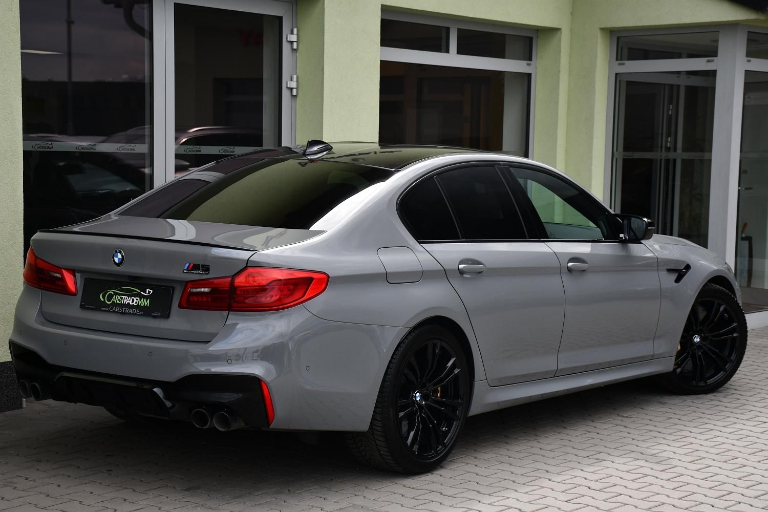 BMW M5, COMP.HUD H/K CARBON CERAMIC ČR - fotka 4