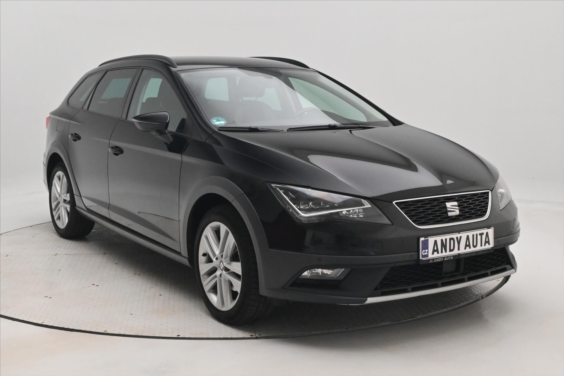 Seat Leon, 2,0 TDI 110 kW 4x4 X-Perience - fotka 3