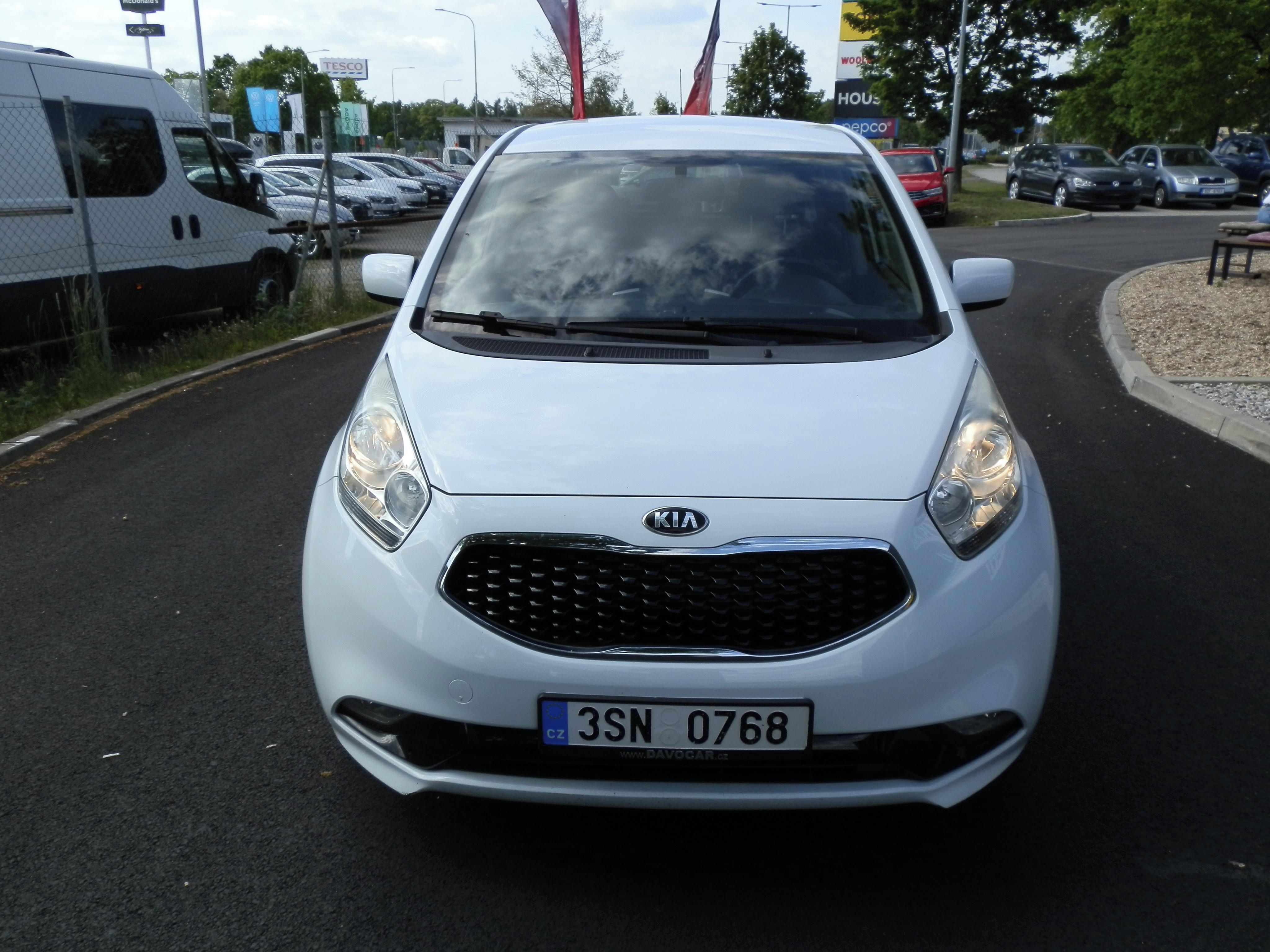Kia Venga, 1,4i CVVT, ČR, SERVIS.KN. - fotka 2