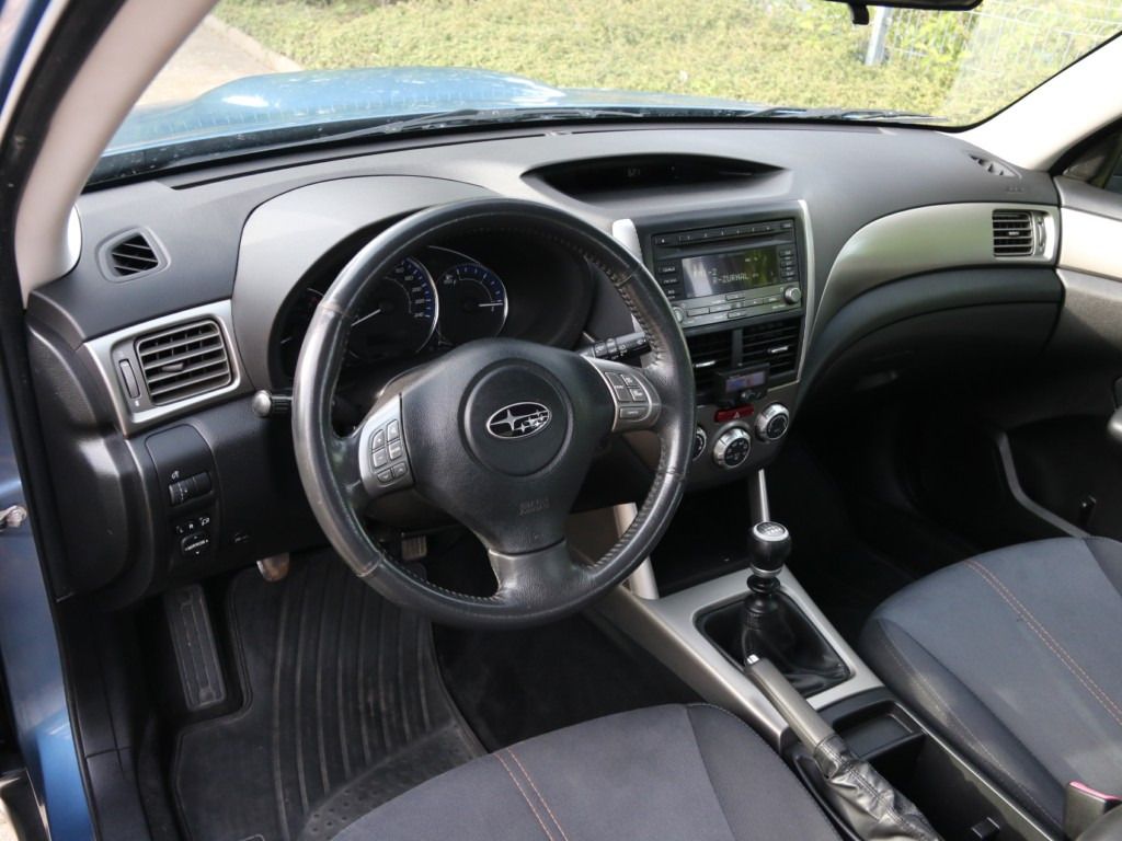 Subaru Forester, 2.0 D 4x4 108kW - fotka 3
