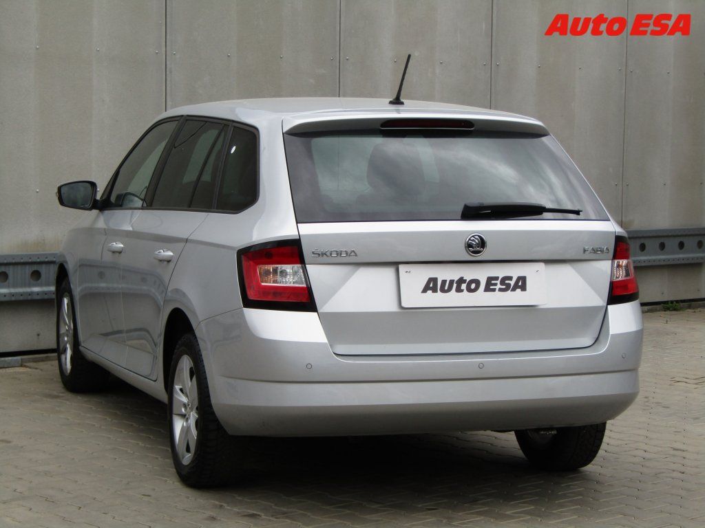 Škoda Fabia, 1.4 TDi,Style - fotka 6