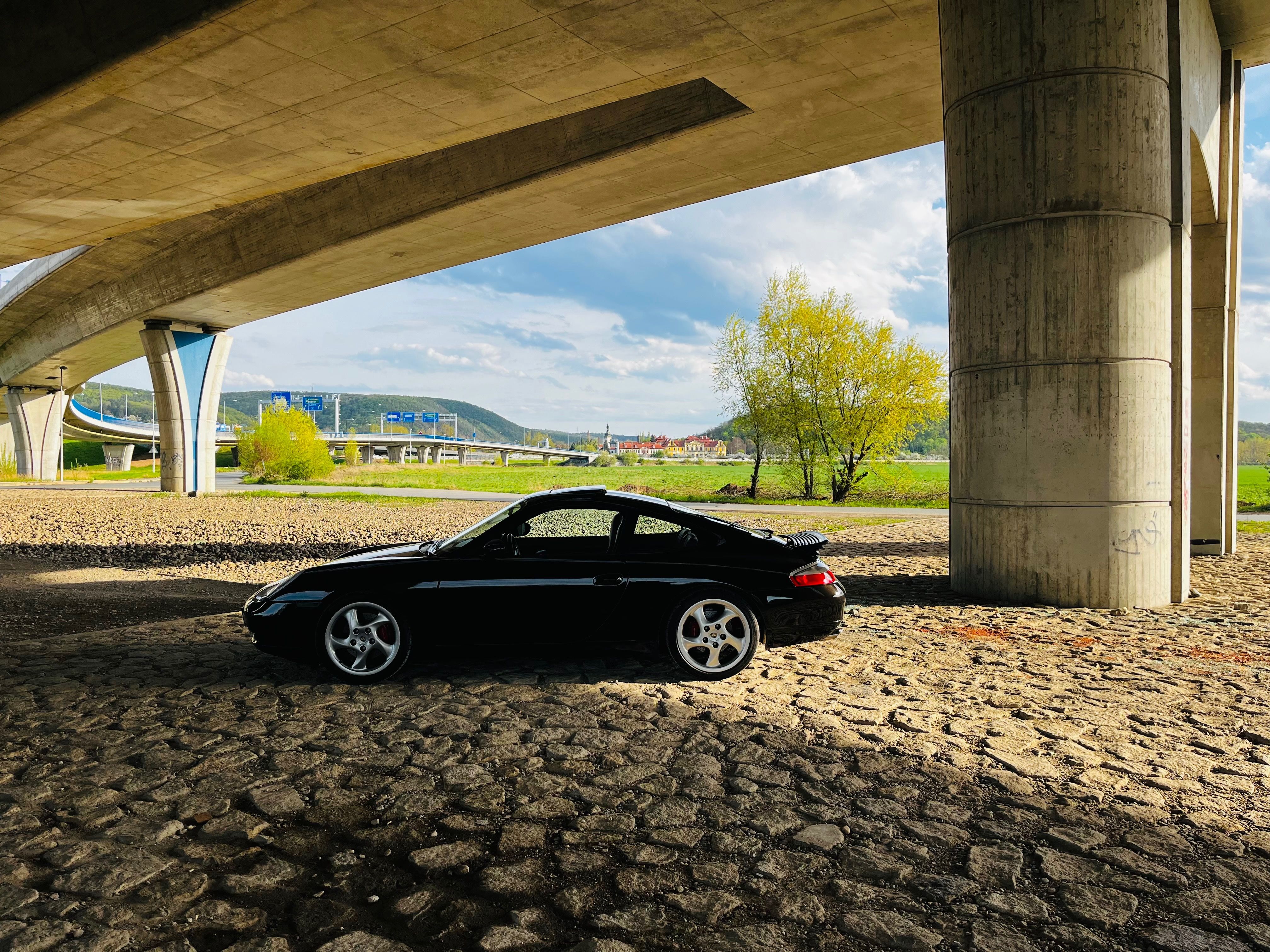 Porsche 911, 1997 Carrera 2 celková repase - fotka 2