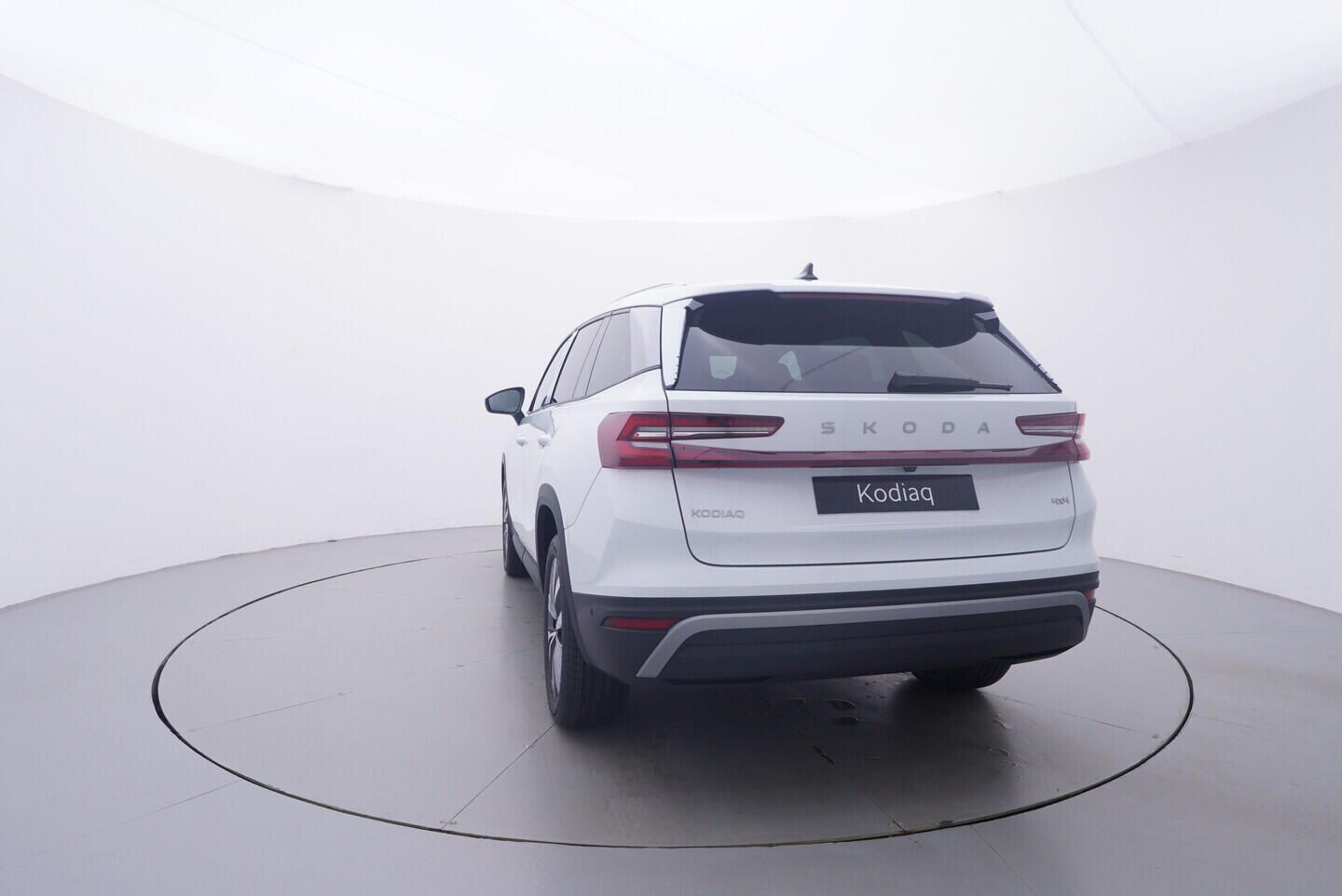 Škoda Kodiaq, Selection 2.0 TDI 4x4 142 kW - fotka 4