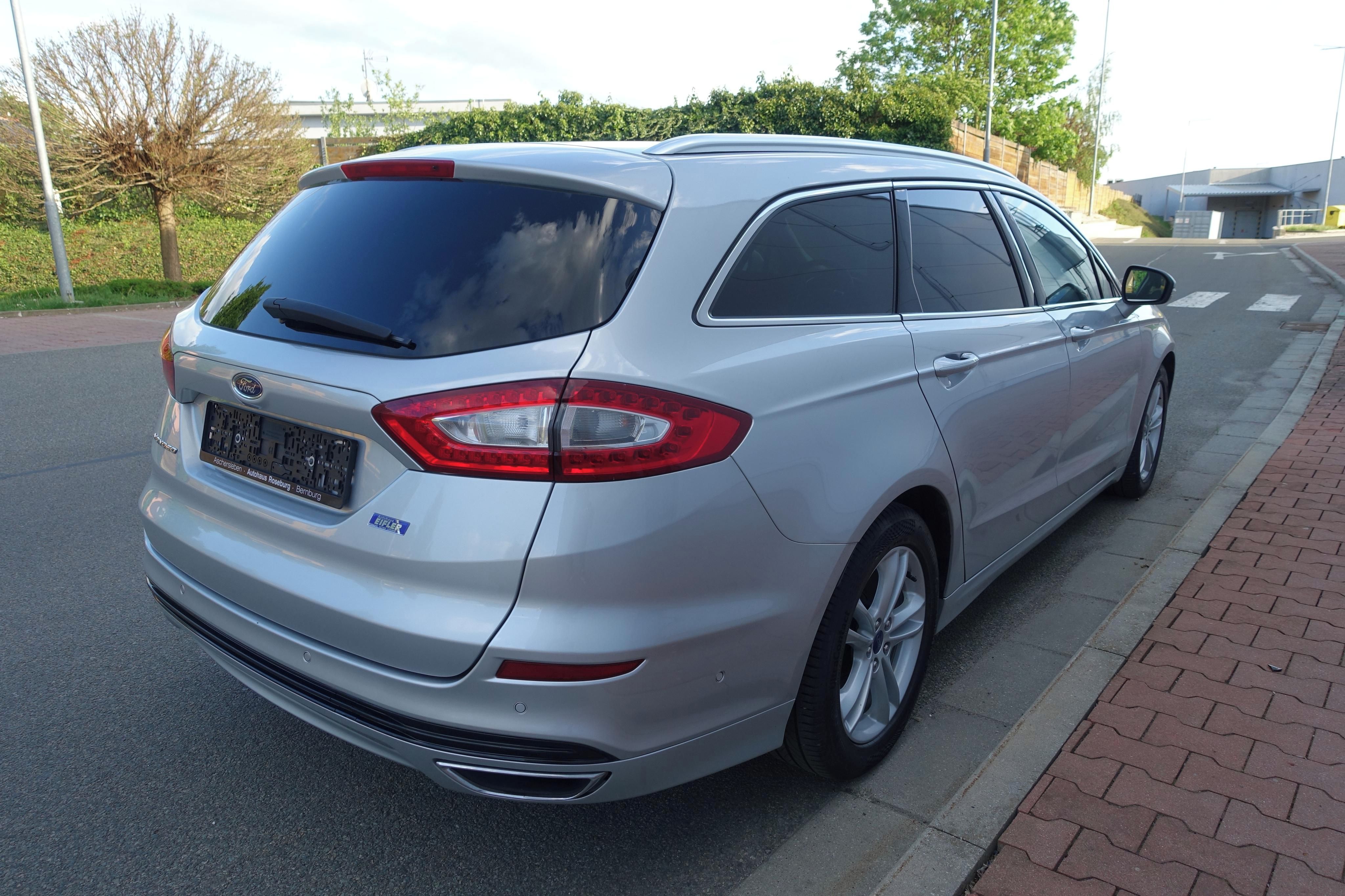 Ford Mondeo, 2.0 132KW,LED,xenon,113tkm TOP - fotka 3