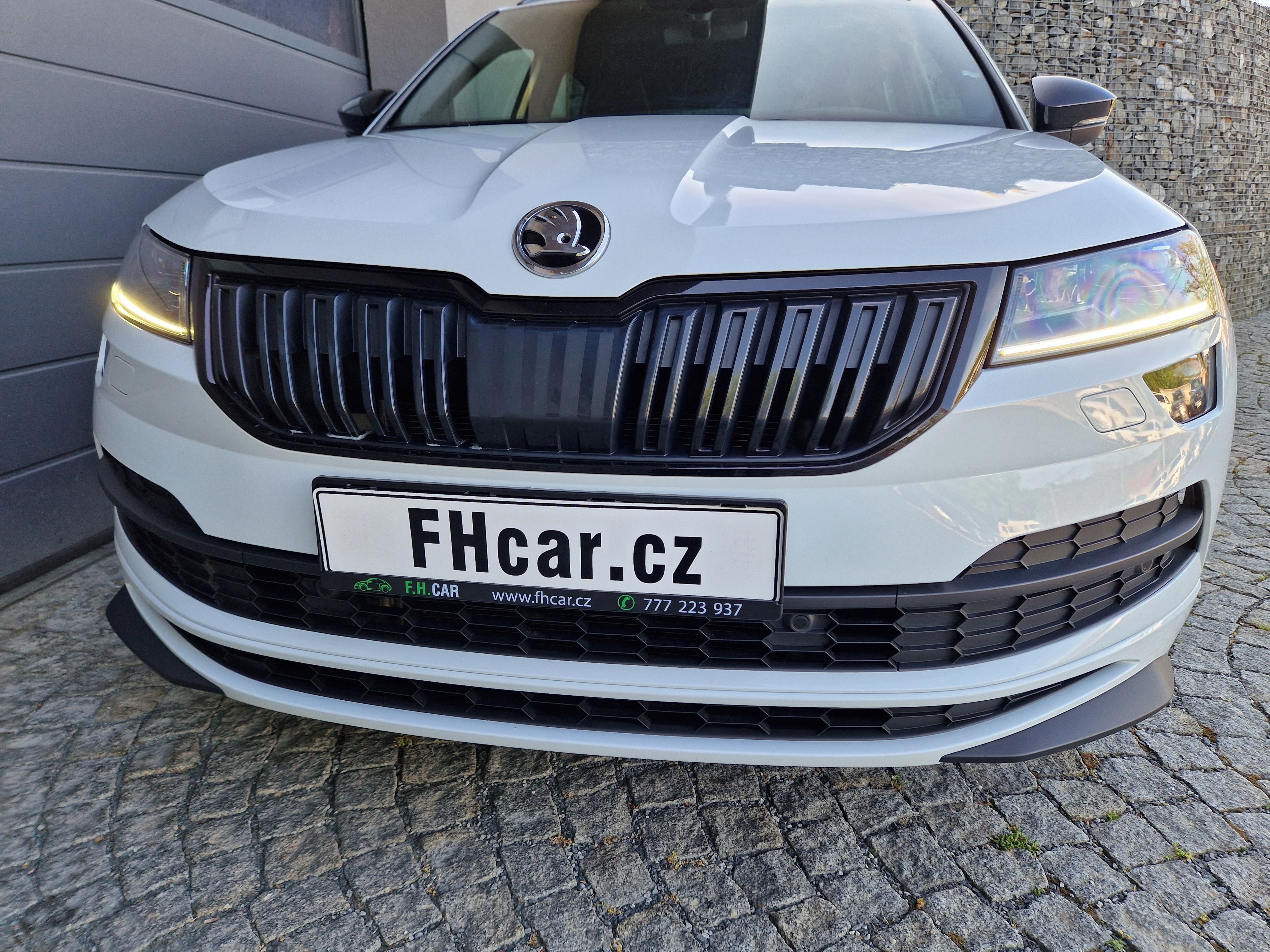 Škoda Karoq, 1,5TSI,110KW,DSG,4x4,Sportline - fotka 4