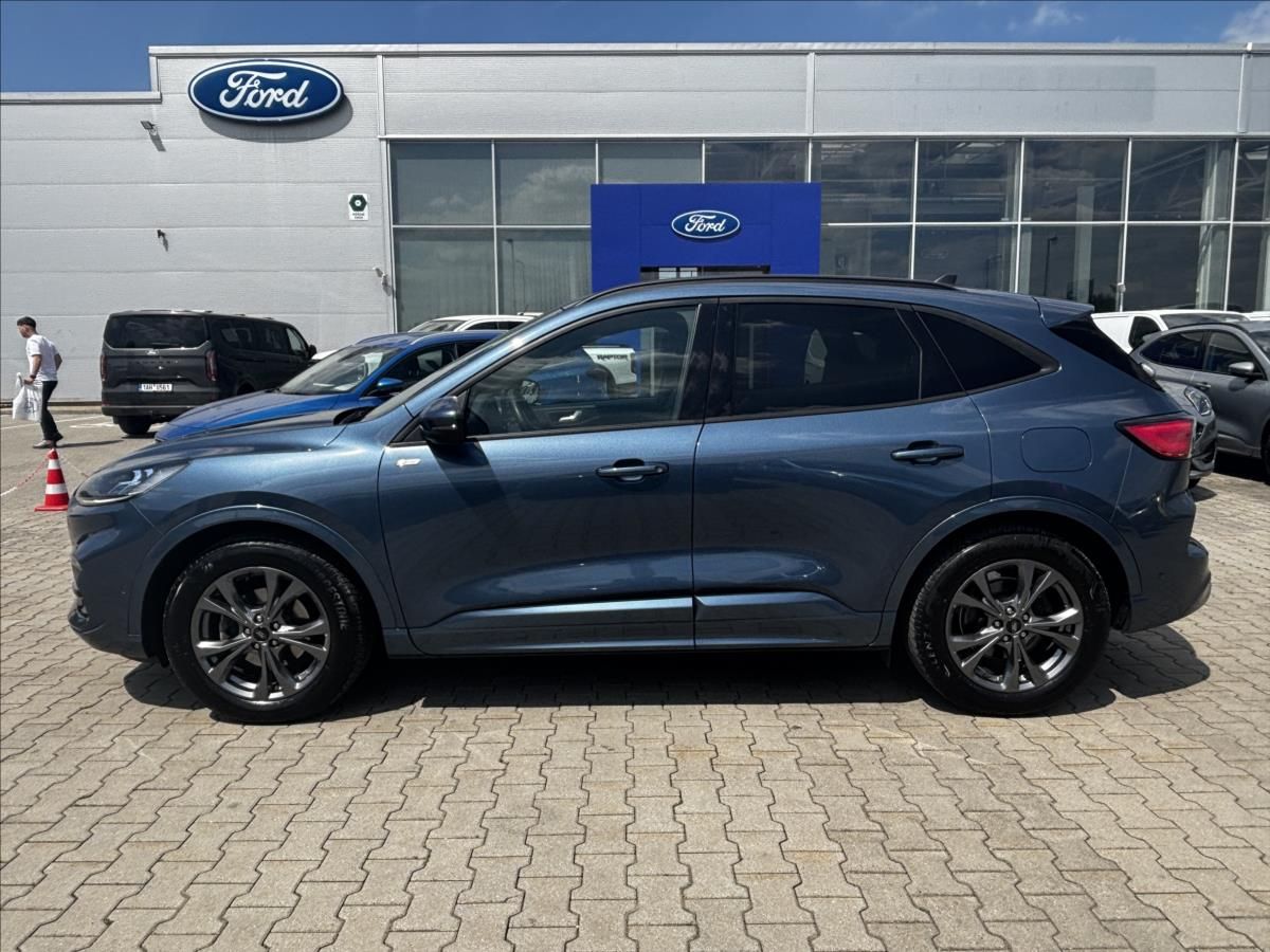 Ford Kuga, 1,5 EcoBoost 110kW ST-Line - fotka 2
