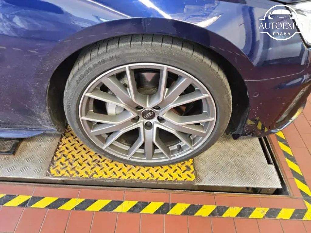 Audi A4, Avant S line 40TDI quattro - fotka 6