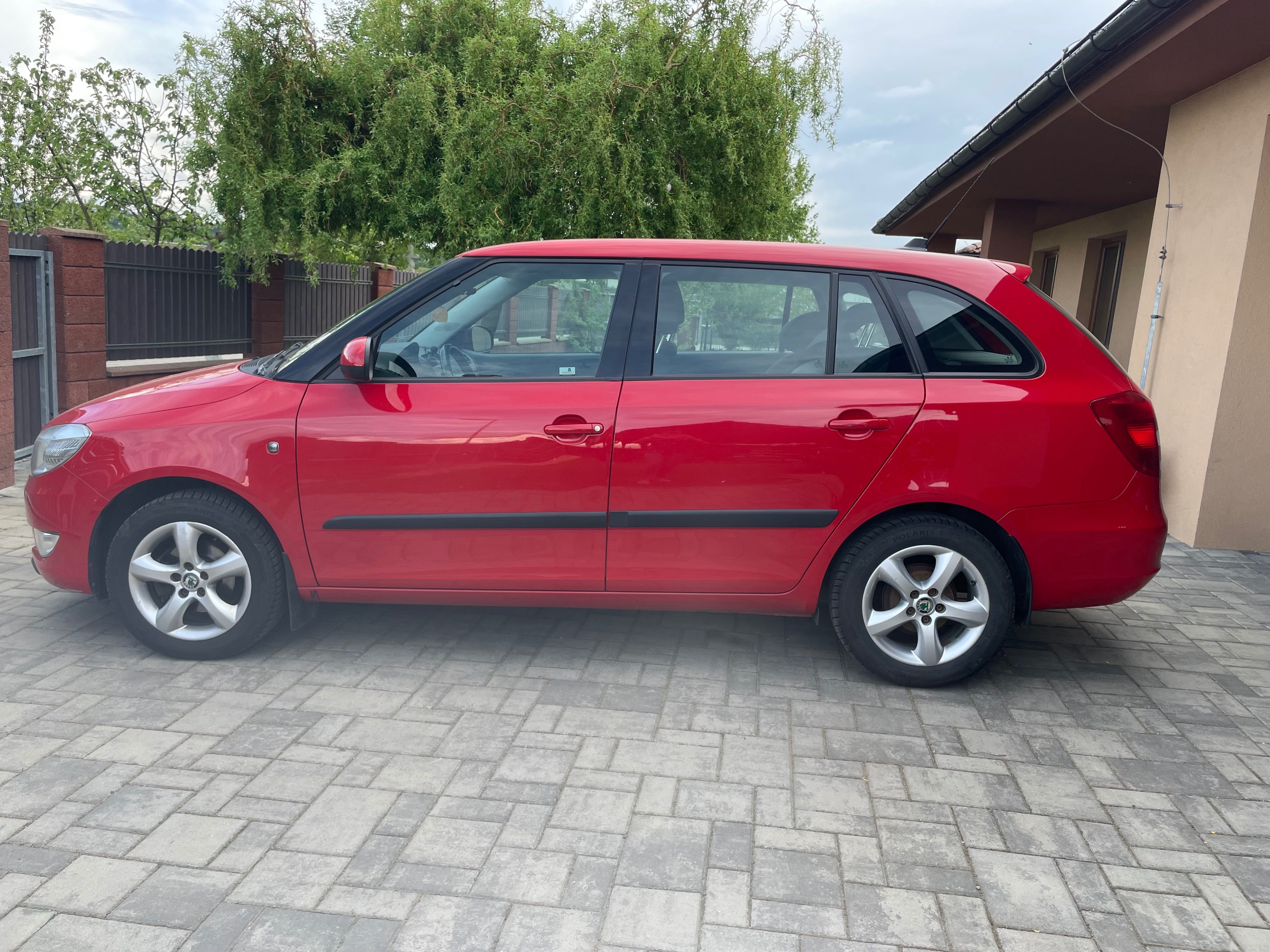 Škoda Fabia, 1.6 TDi, STK do 05/2028 - fotka 4