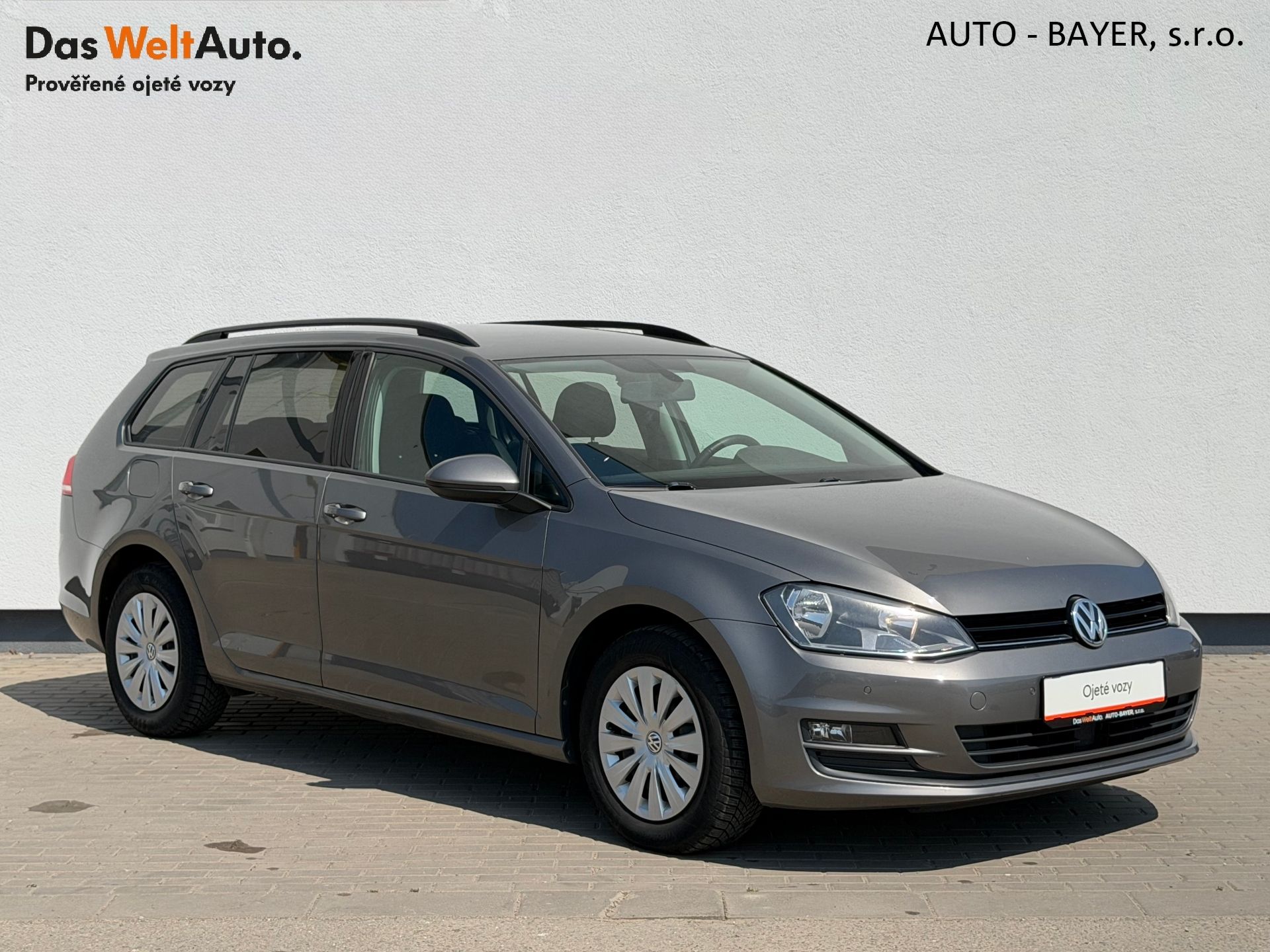 Volkswagen Golf, 1.6TDi 77kW TRENDLINE - fotka 6