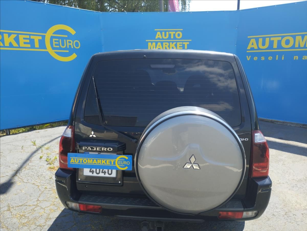 Mitsubishi Pajero, 3,2 118KW  NOVE PNEU,NOVE BRZD - fotka 5