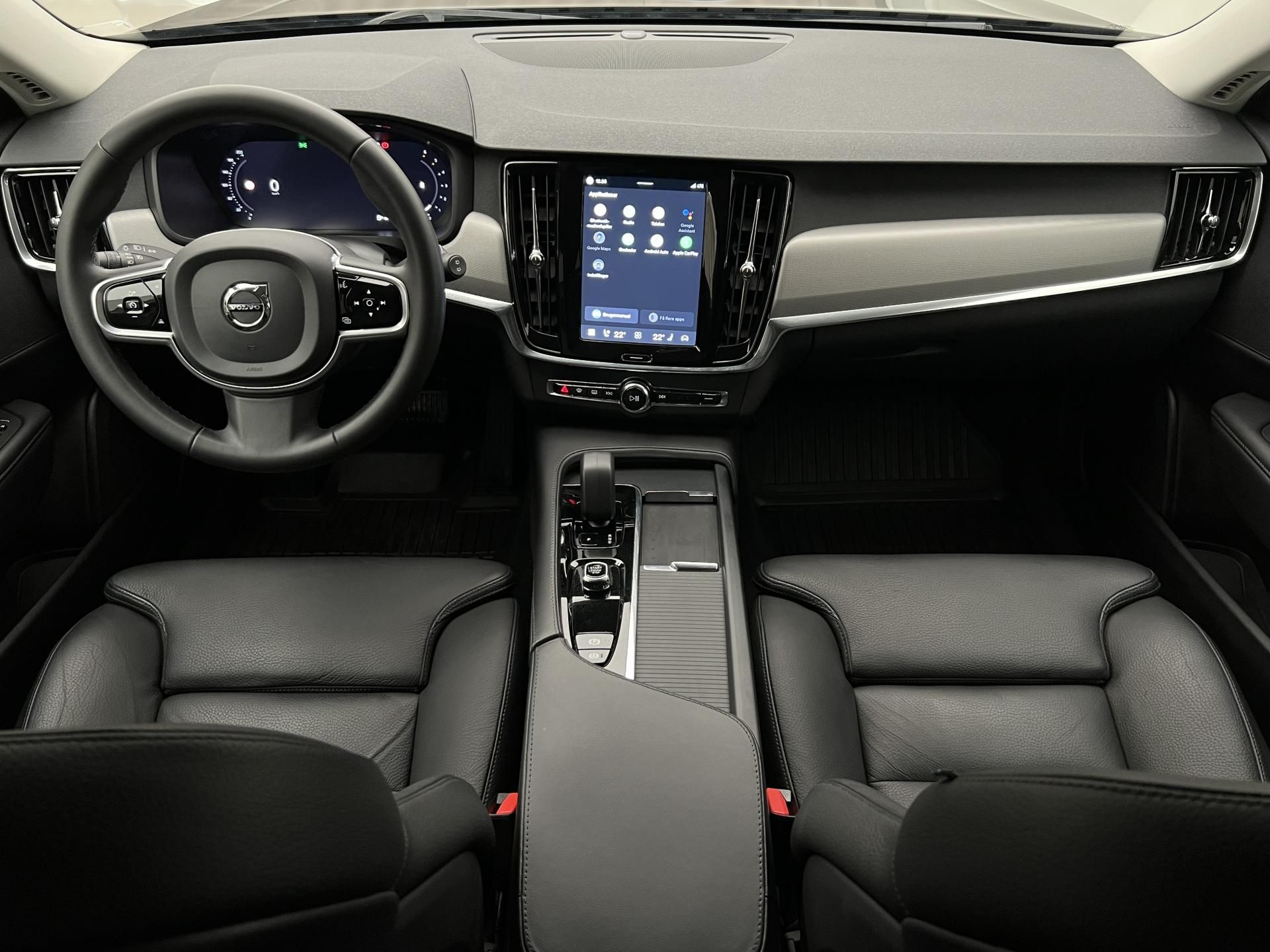 Volvo V90, CC B4 AWD PLUS AUT - fotka 2