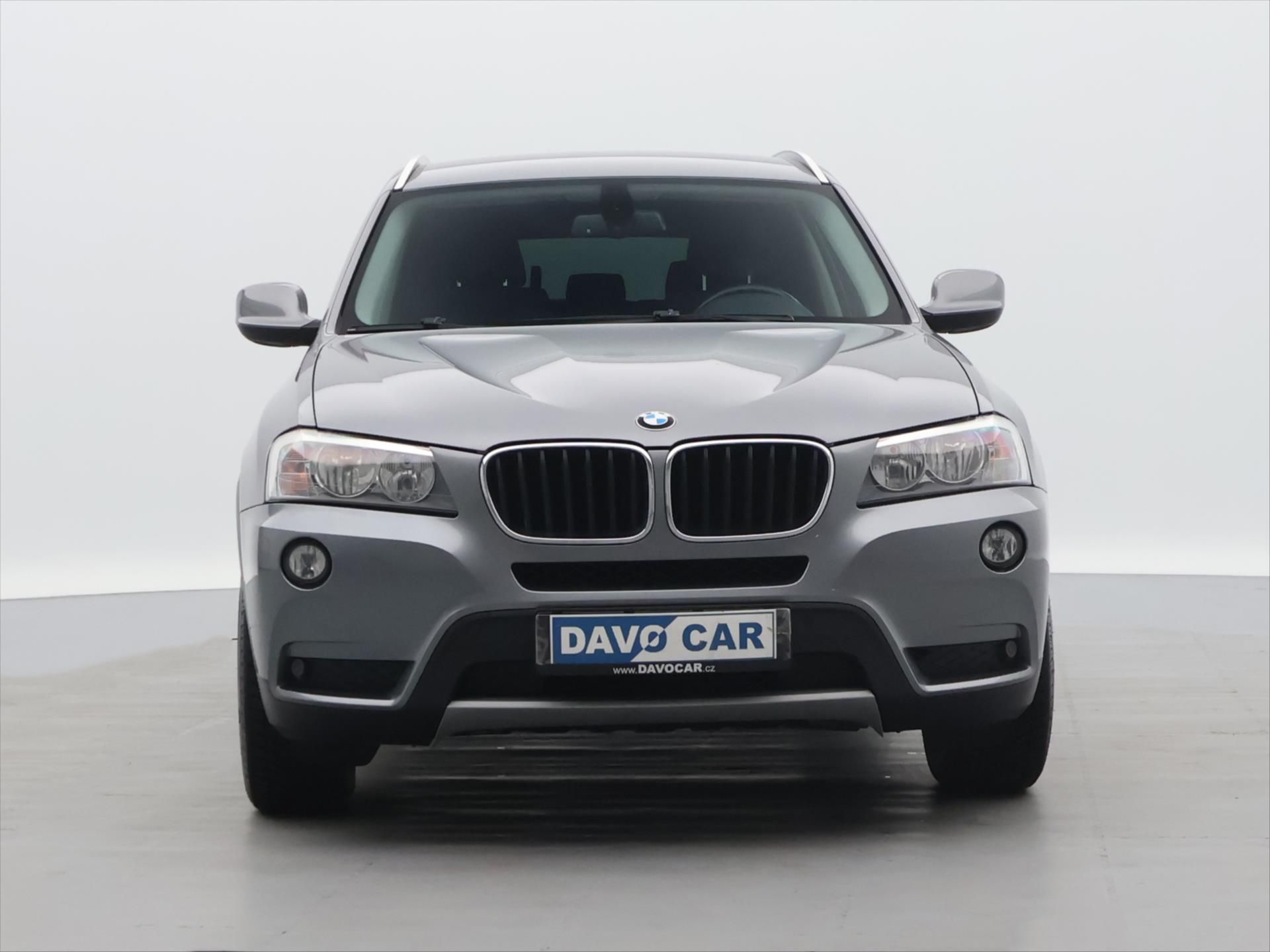 BMW X3, 20d 2,0 xDrive 135kW Aut.klima - fotka 2