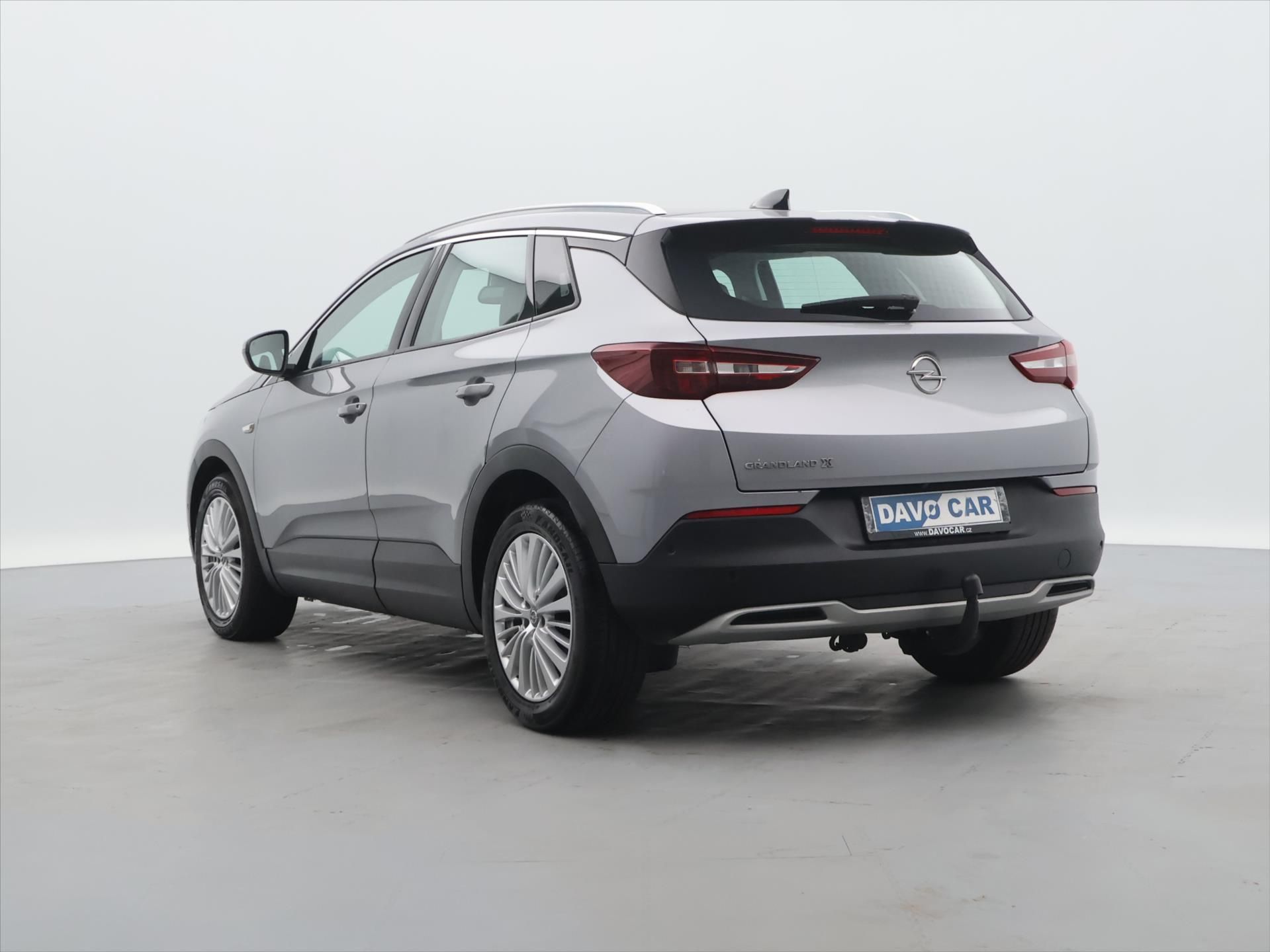 Opel Grandland X, 2,0 CDTI 130KW Aut. INNOVATION - fotka 5