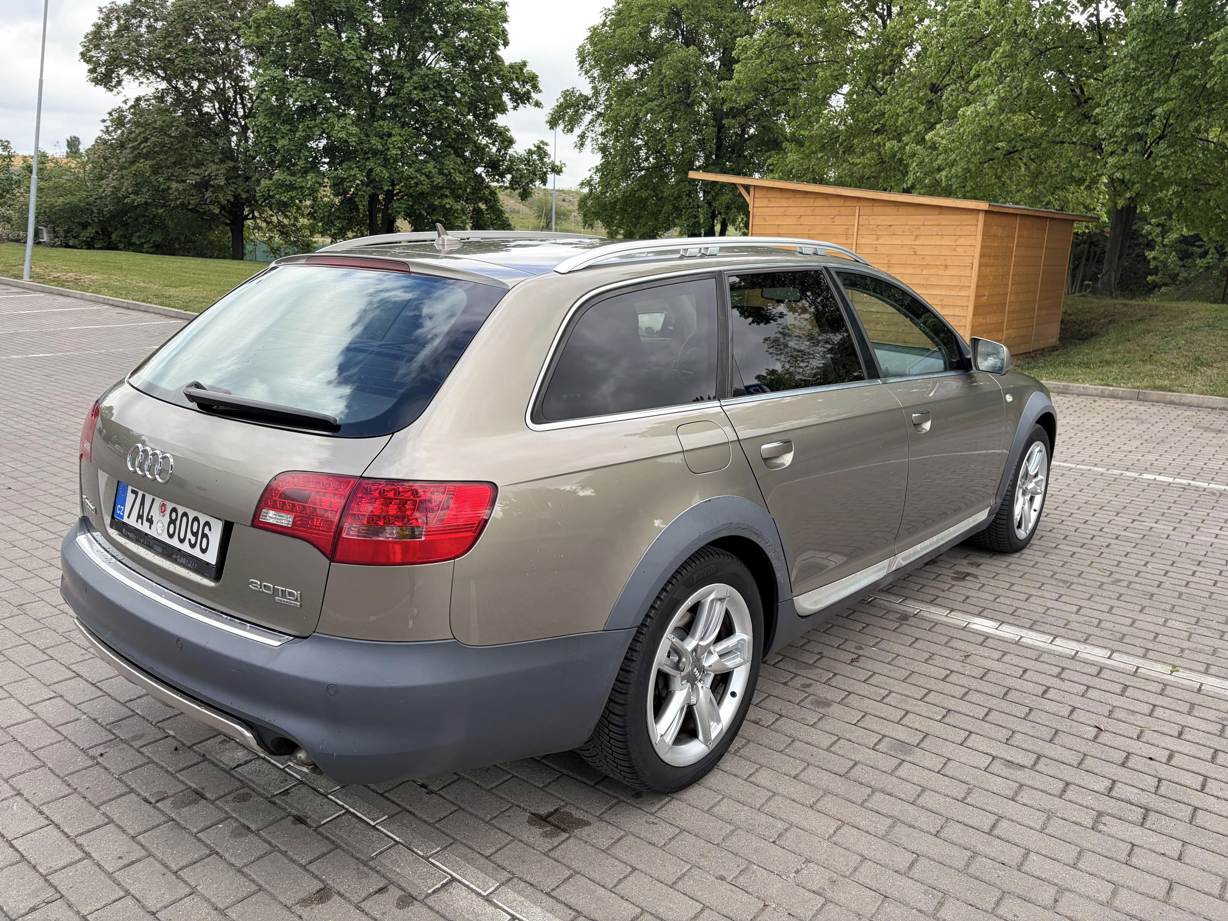 Audi A6 allroad, 3.0 TDI, 171 kW, QUATTRO - fotka 6