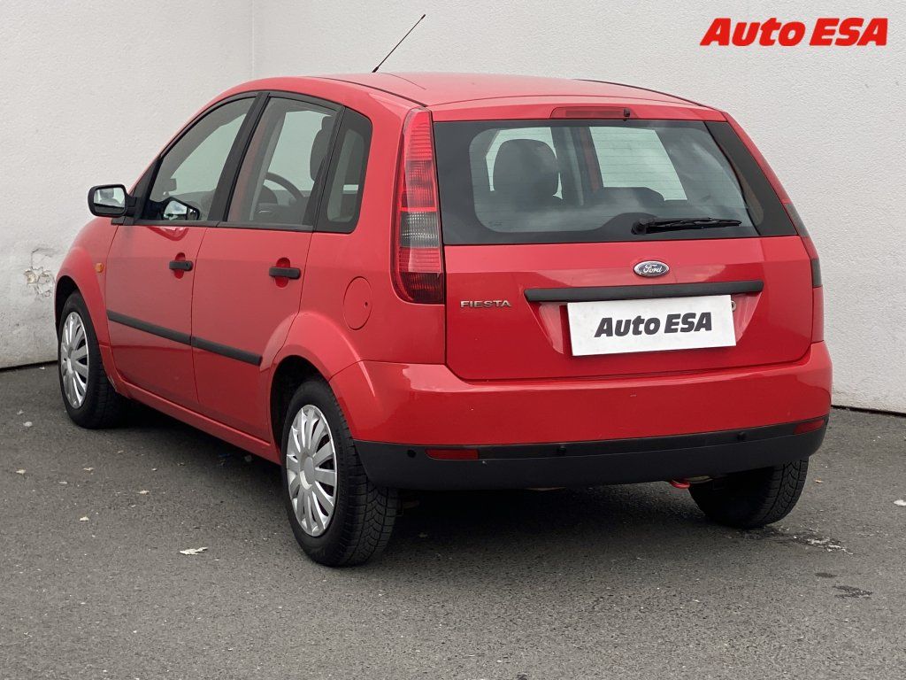 Ford Fiesta, 1.3i,AC - fotka 6
