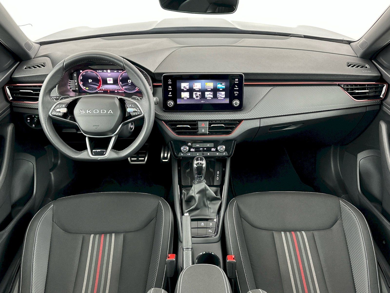 Škoda Kamiq, DSG 1.0TSI 85kW Monte Carlo - fotka 5