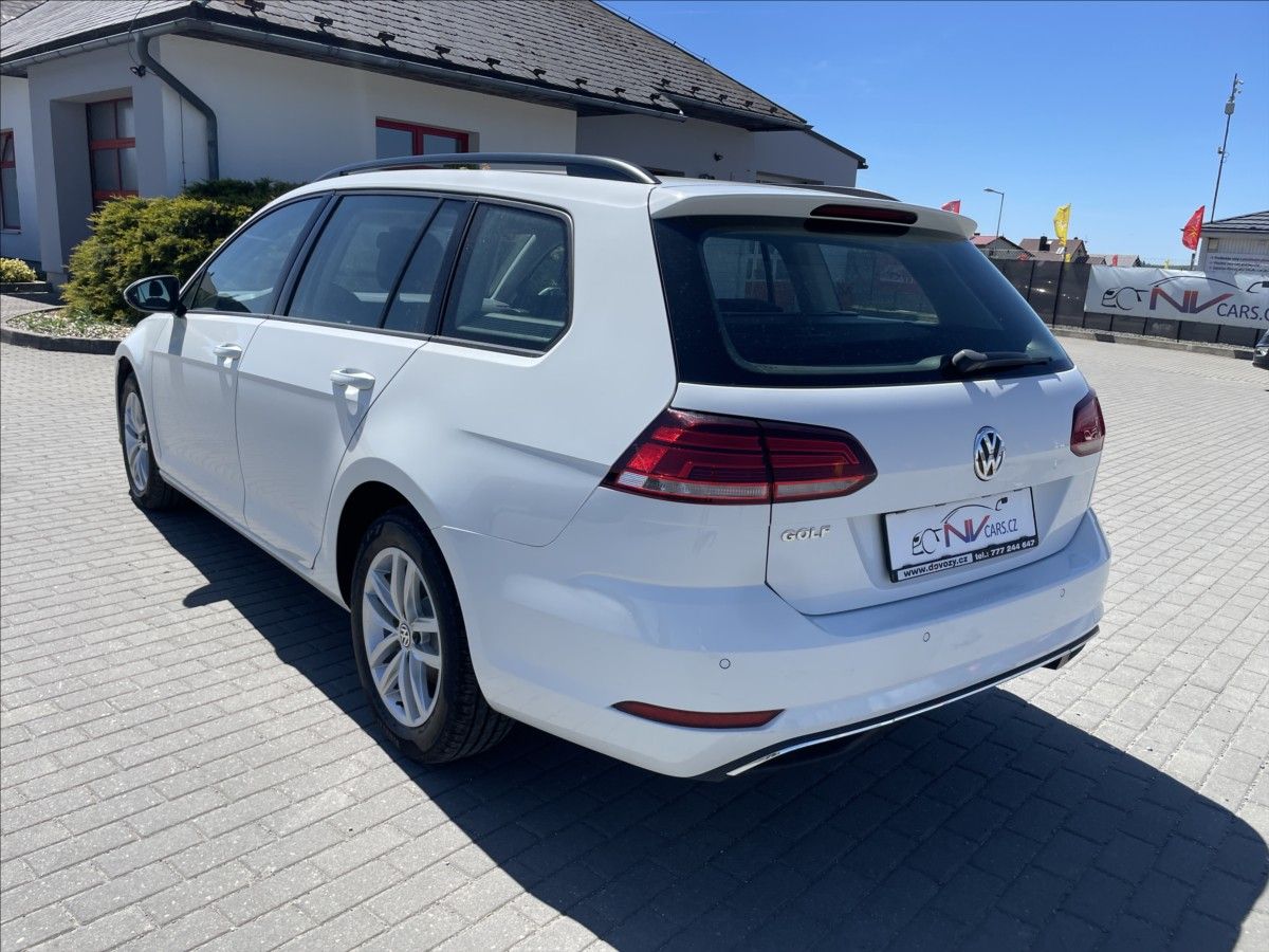 Volkswagen Golf, 2,0 TDi 110kw DSG Radar LED po - fotka 5