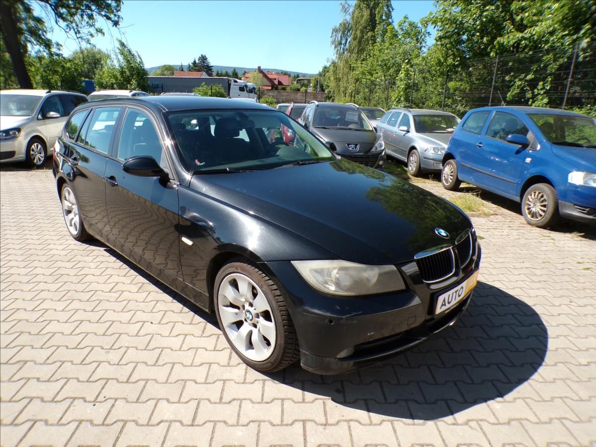 BMW Řada 3, 2,0 320D