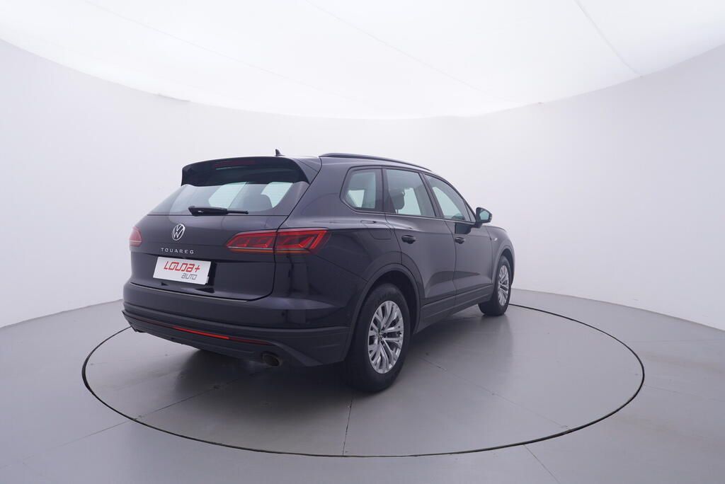Volkswagen Touareg, V6 3.0 TDI 170 kW - fotka 5