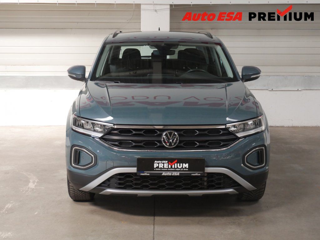 Volkswagen T-Roc, 1.5TSi,2.maj,ČR,Life,LED - fotka 2