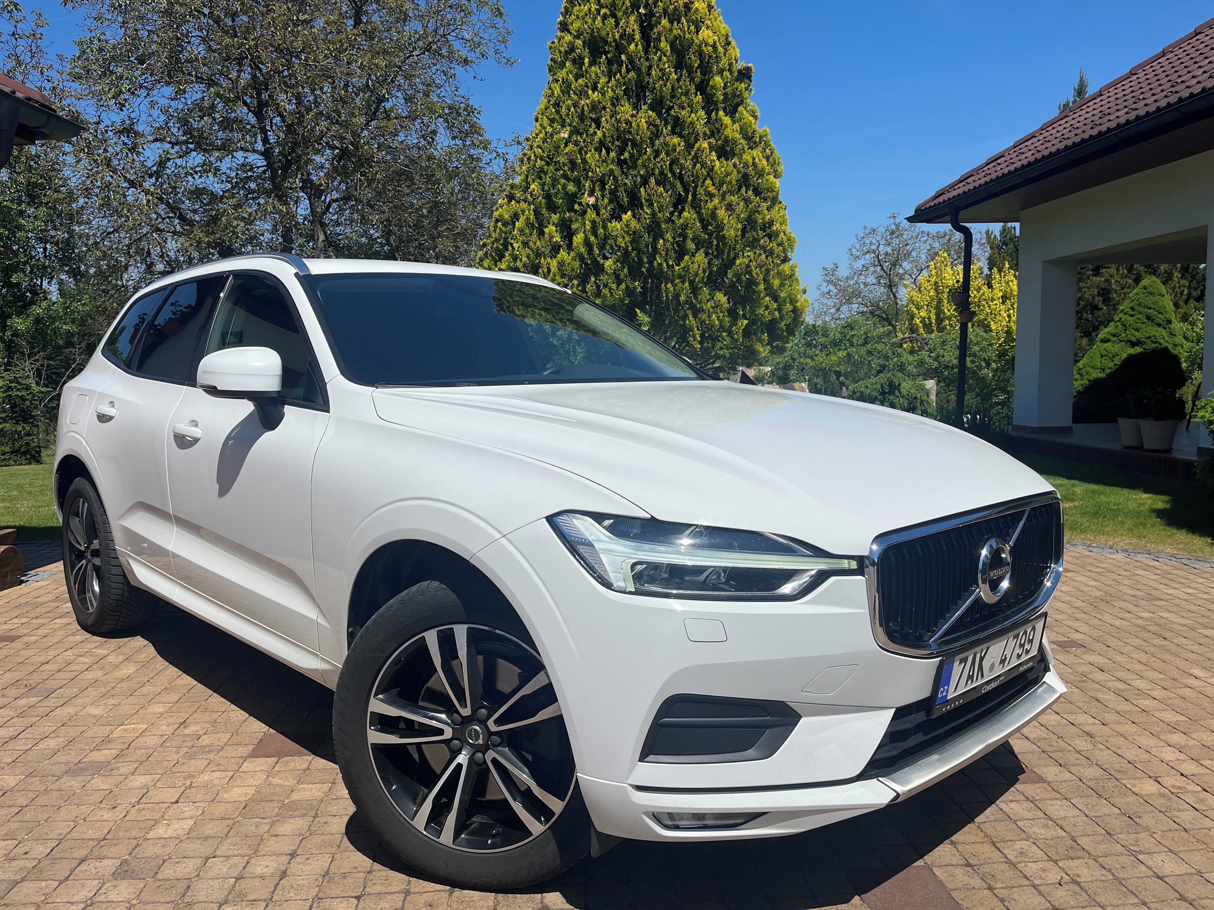 Volvo XC60, D5, 173kW, 4x4, ČR, servis - fotka 2