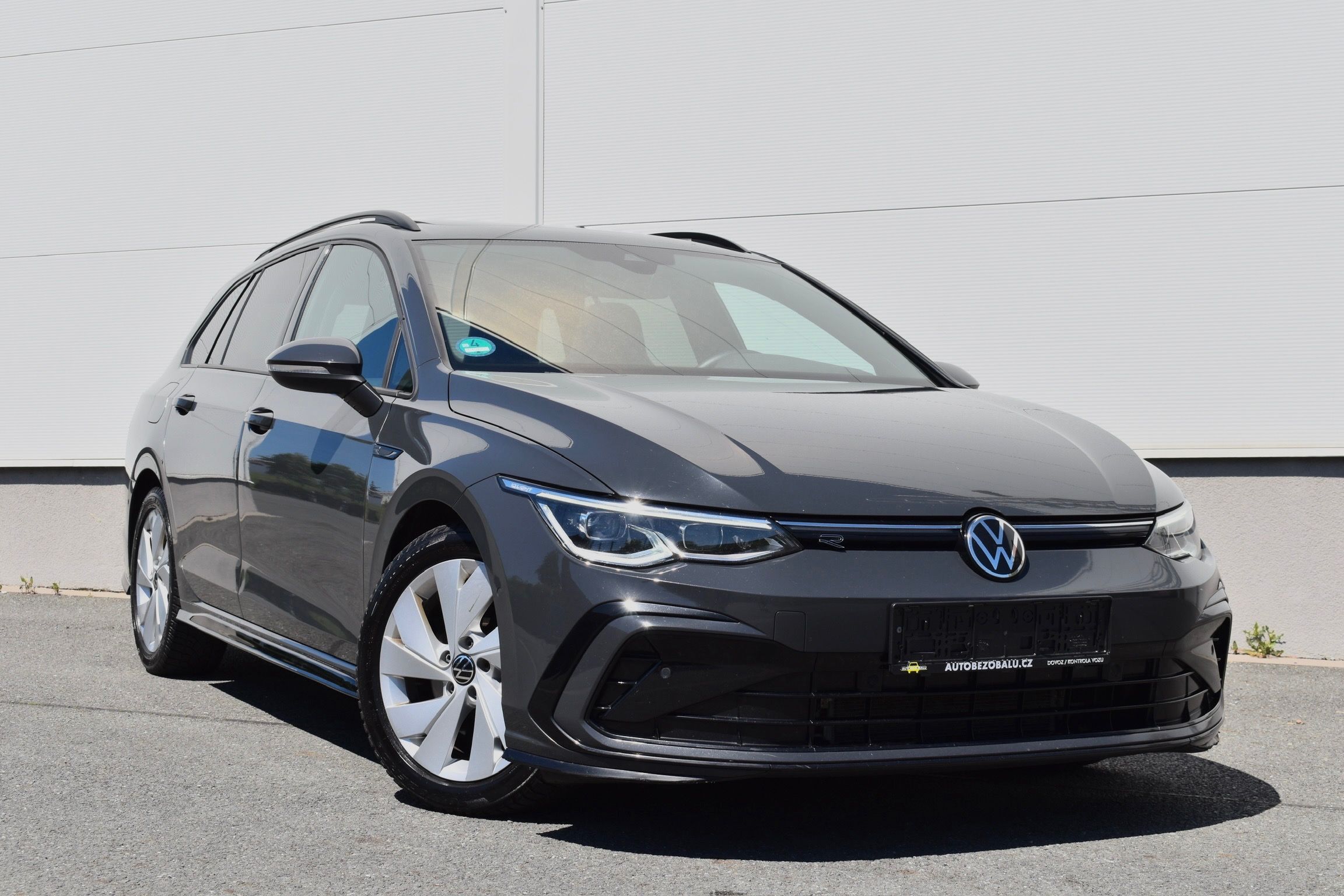 Volkswagen Golf, R-LINE/DSG/PANO/ACC/MATRIX - fotka 3