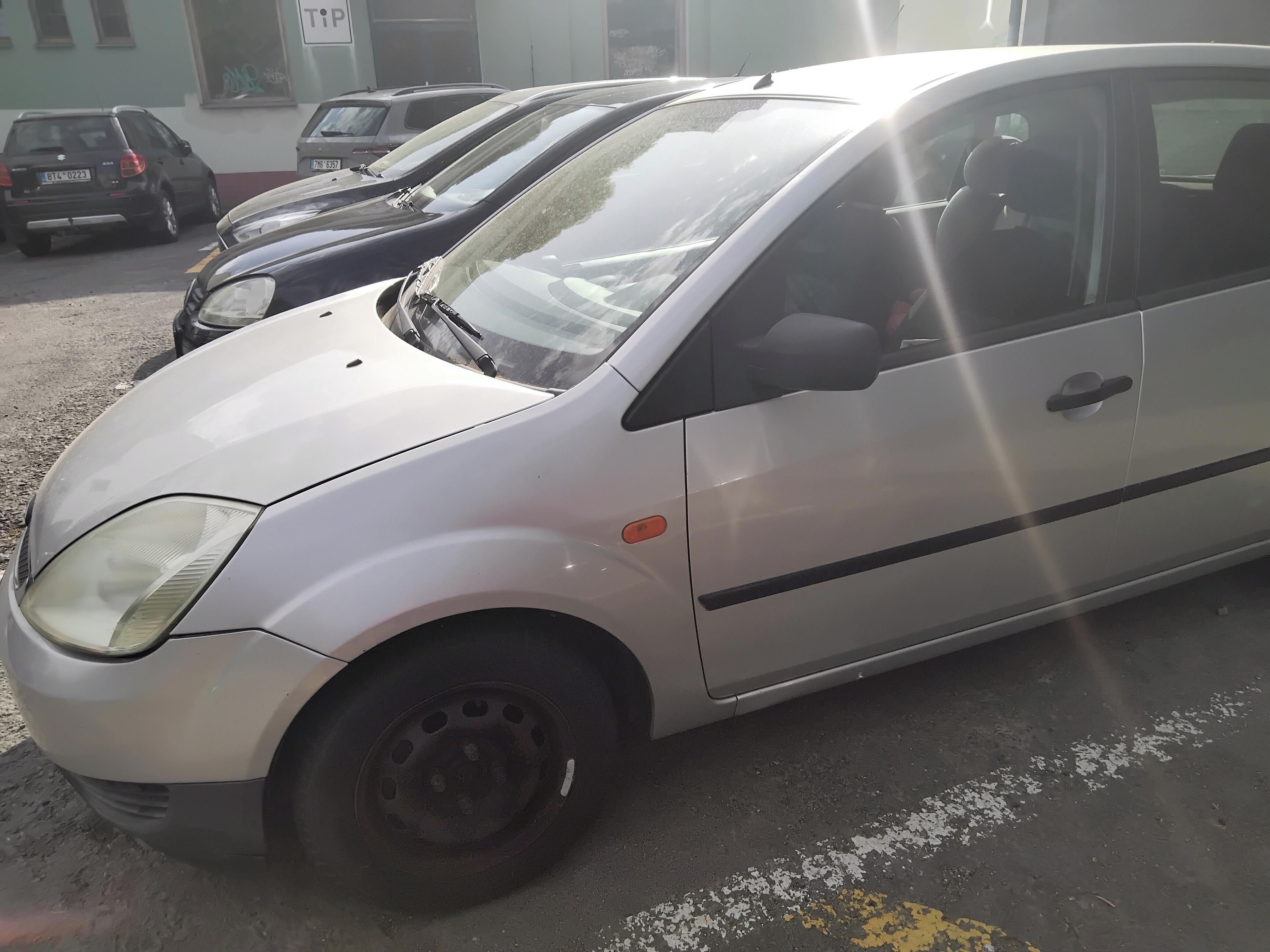 Ford Fiesta, Málo ježděne, STK do 4/28 - fotka 2