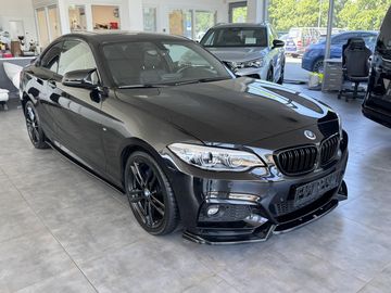 220d Aut. xDrive M PERFORMANCE