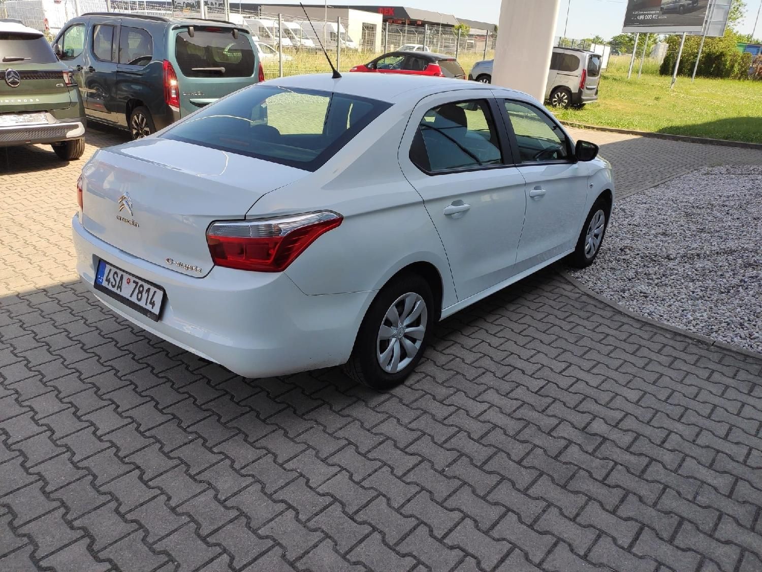Citroën C-Elysée, 1.2 82k MAN5 1. majitel DPH - fotka 4