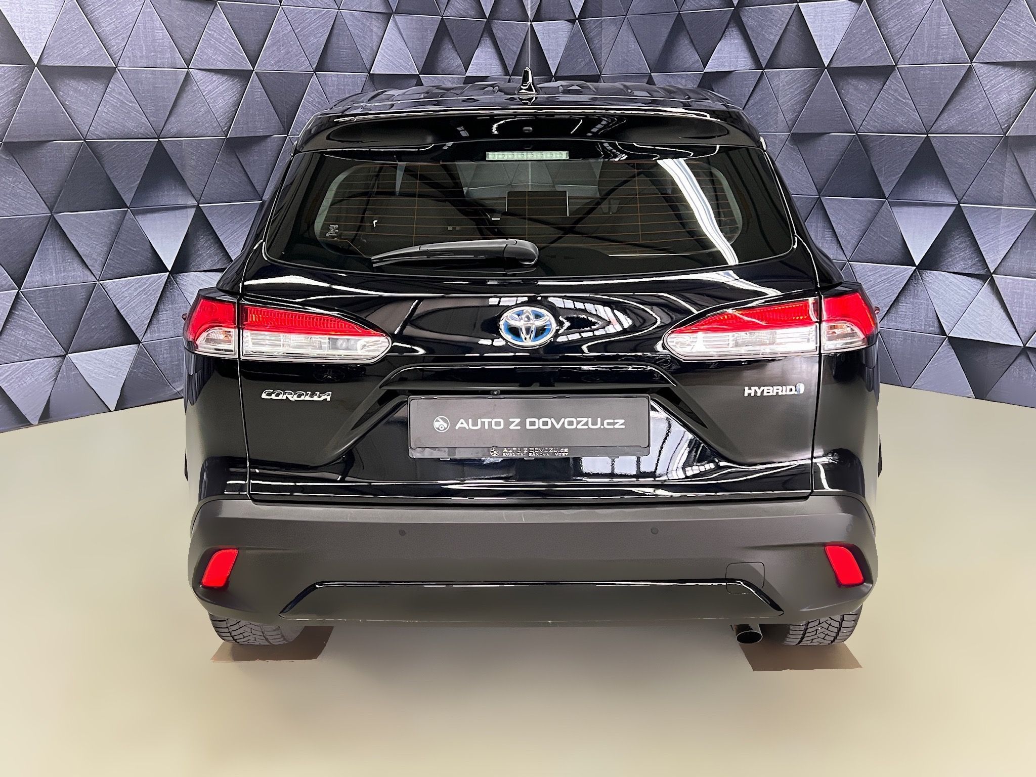 Toyota Corolla Cross, 2.0 HYBRID e-CVT COMFORT - fotka 6