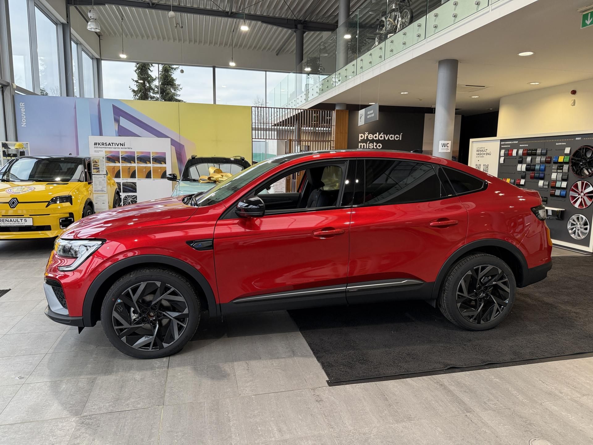 Renault Arkana, esprit Alpine full hybrid E-Te - fotka 2