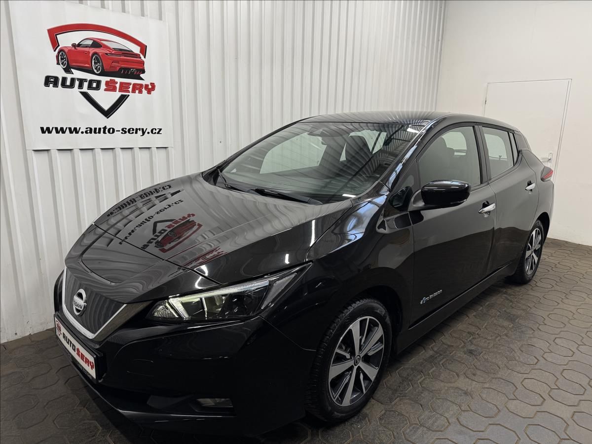 Nissan LEAF, Electric drive 110kW Business - fotka 2