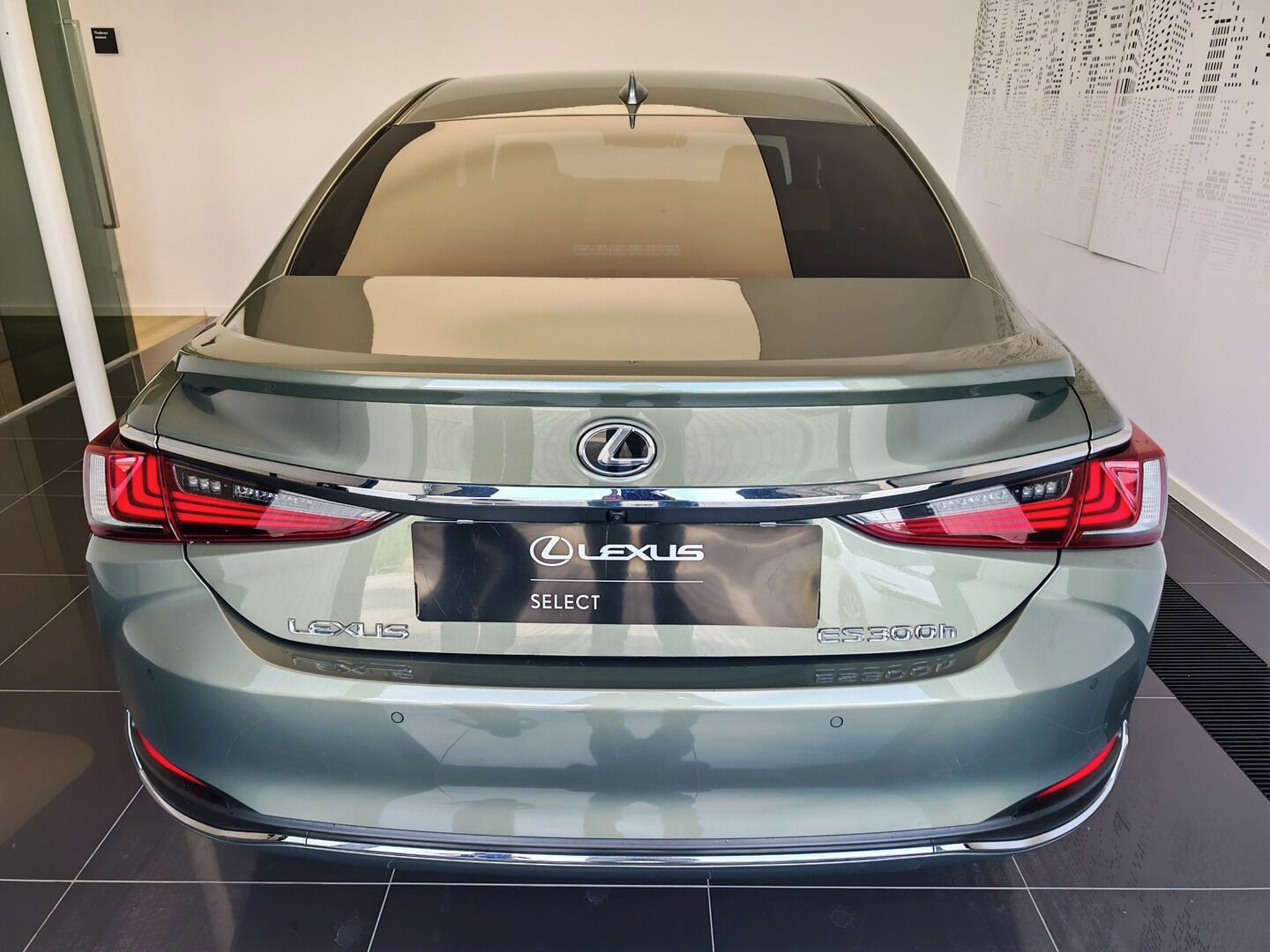 Lexus ES, ES 300h Limited Edition - fotka 5