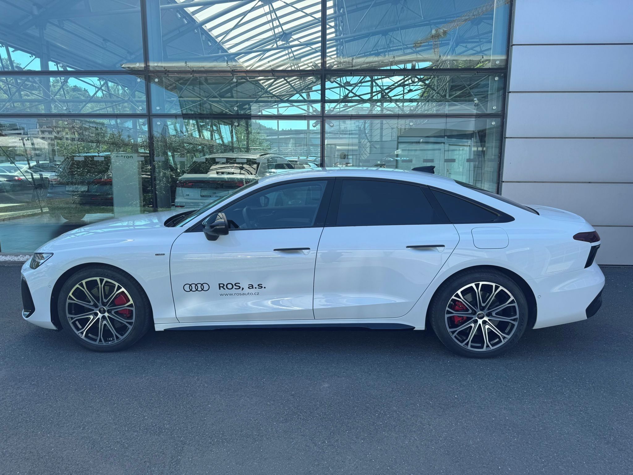 Audi A6, e-hybrid quattro 270kW - fotka 2