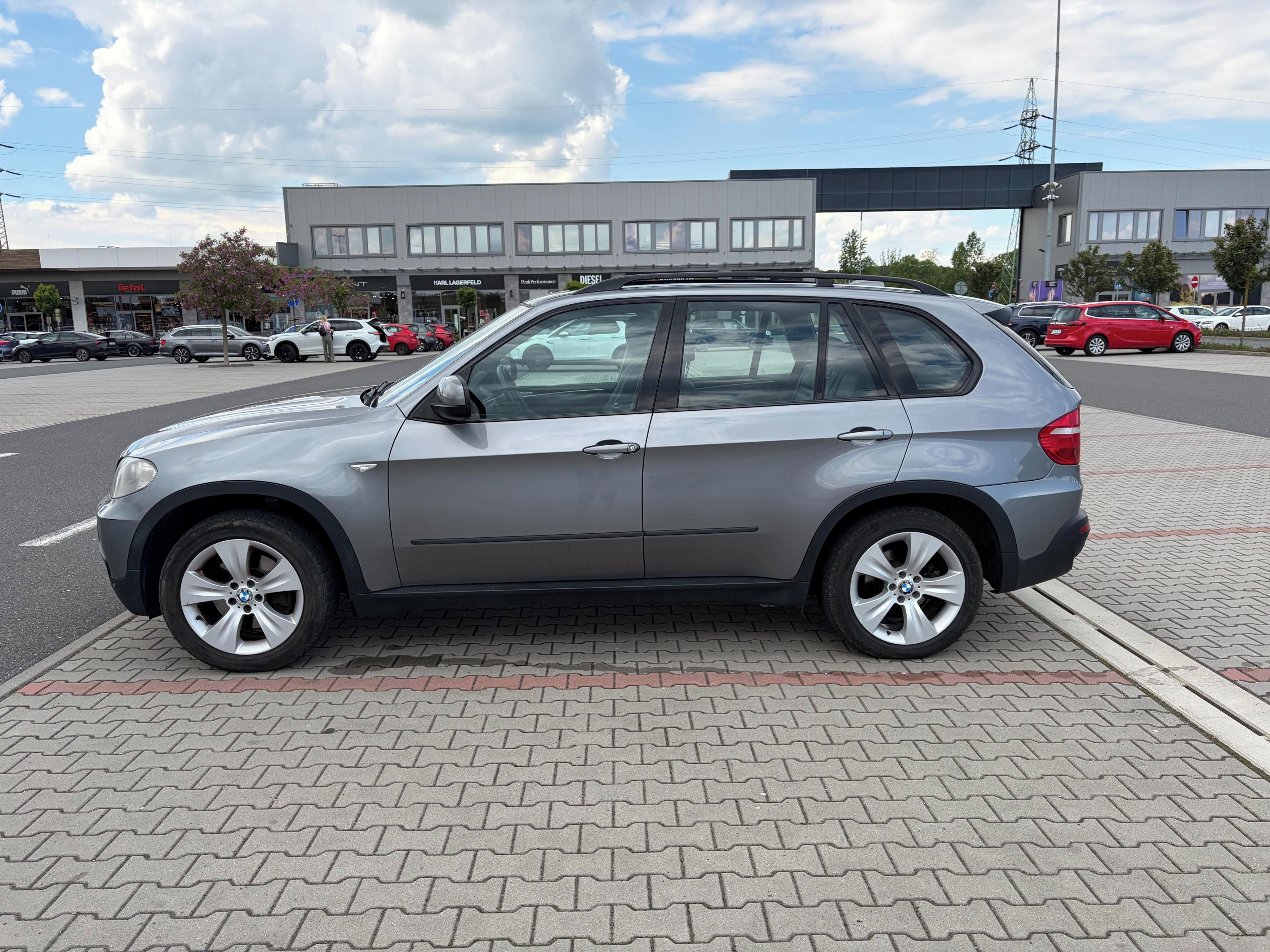 BMW X5, 35d 210 kw XD panorama TZ kůže - fotka 6