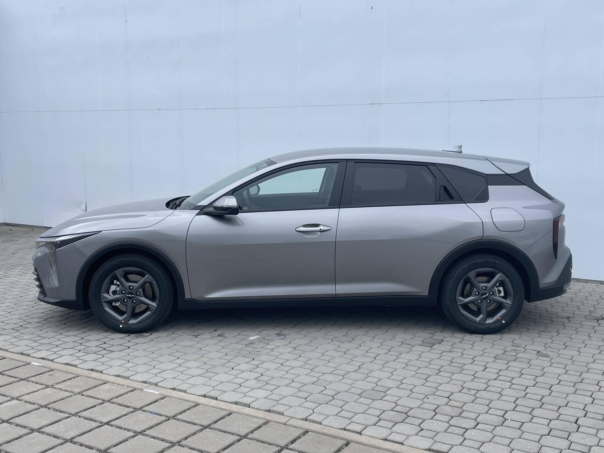 Kia K4, EXCLUSIVE 1,0 T-GDi - fotka 3