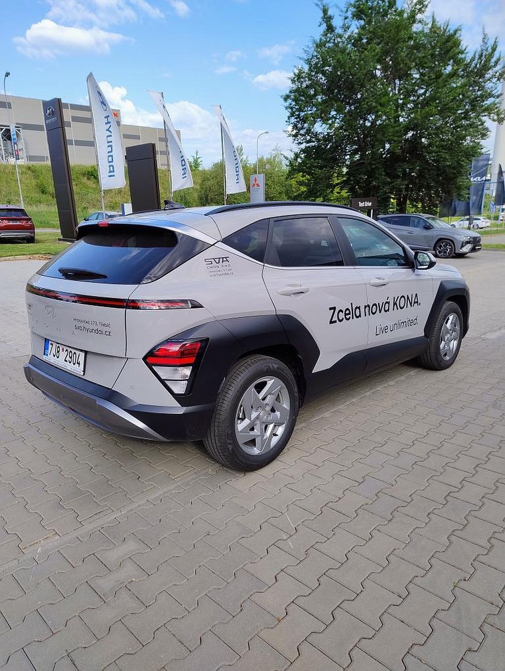 Hyundai Kona, 1,6 TGDI 2WD DCT SMART TECH. - fotka 4